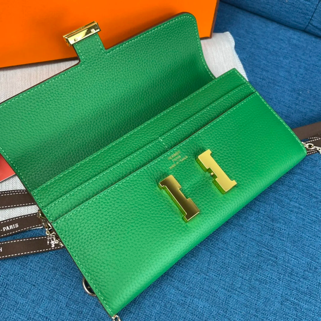 HERMÈS ショルダー & 長財布 11カラー 22X11CM