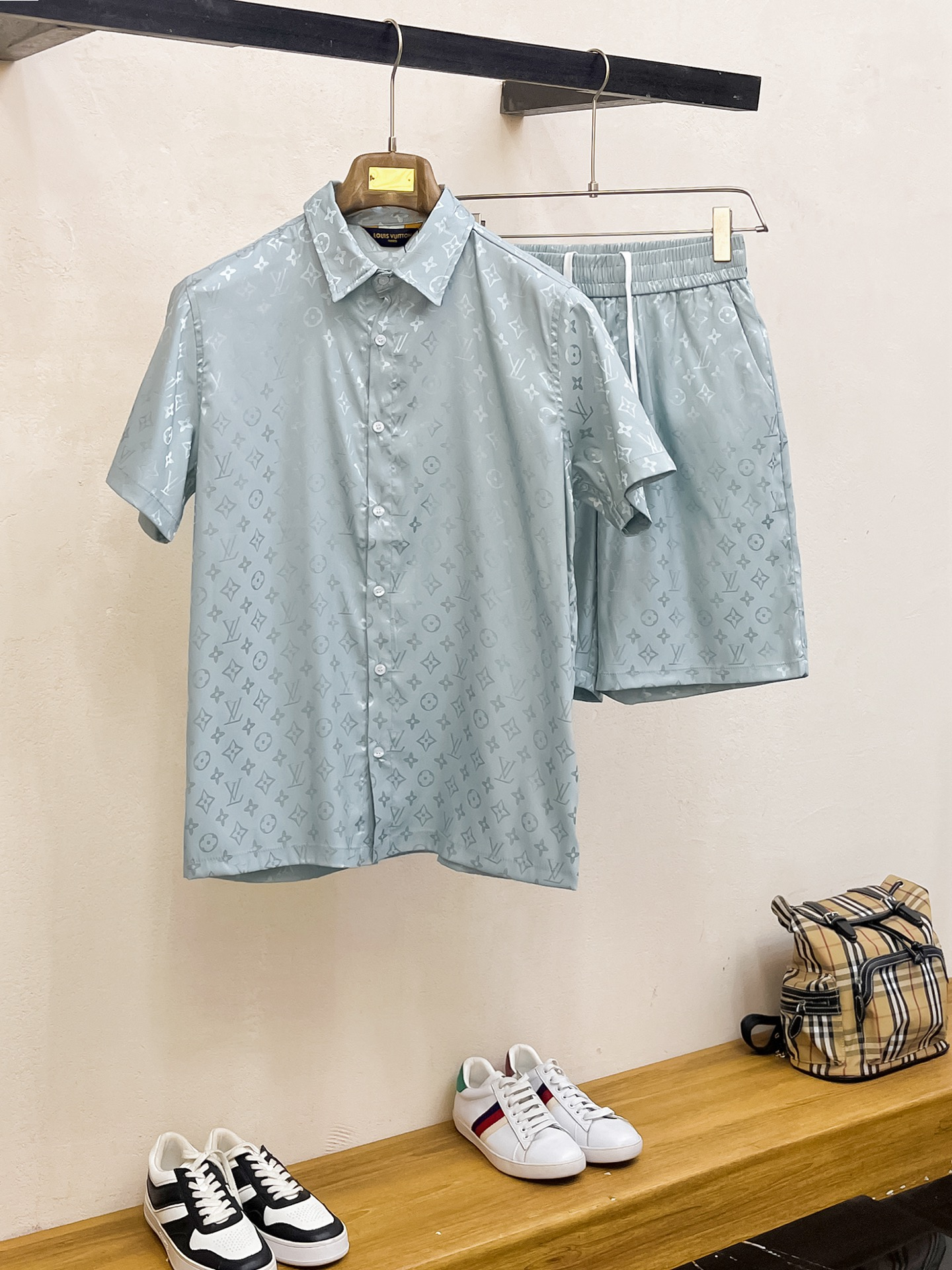 【LOUIS VUITTON】半袖シャツショートパンツ セットアップ