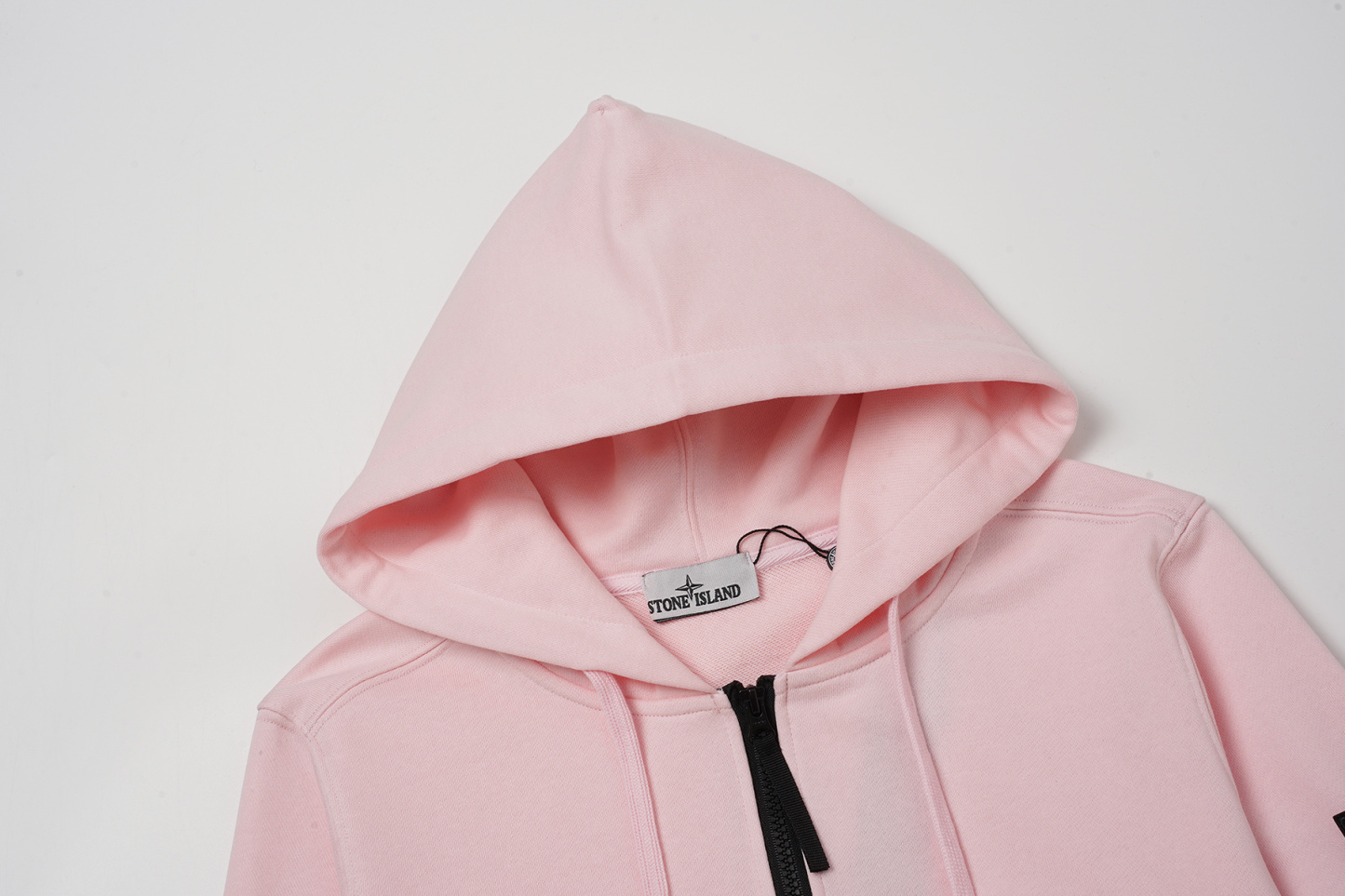 【STONE ISLAND】ジップアップパーカー
