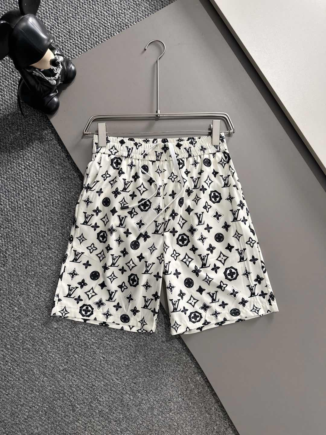 【LOUIS VUITTON】半袖シャツショートパンツ セットアップ