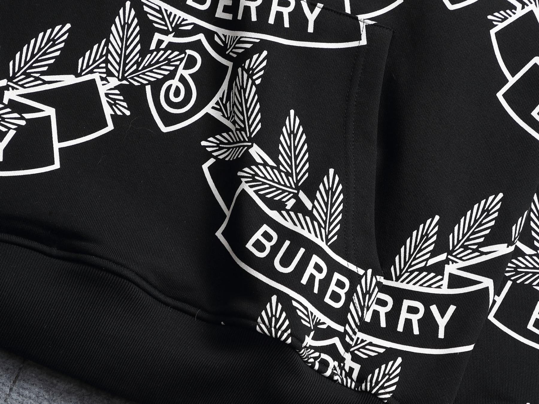 【BURBERRY】バーバリー パーカー
