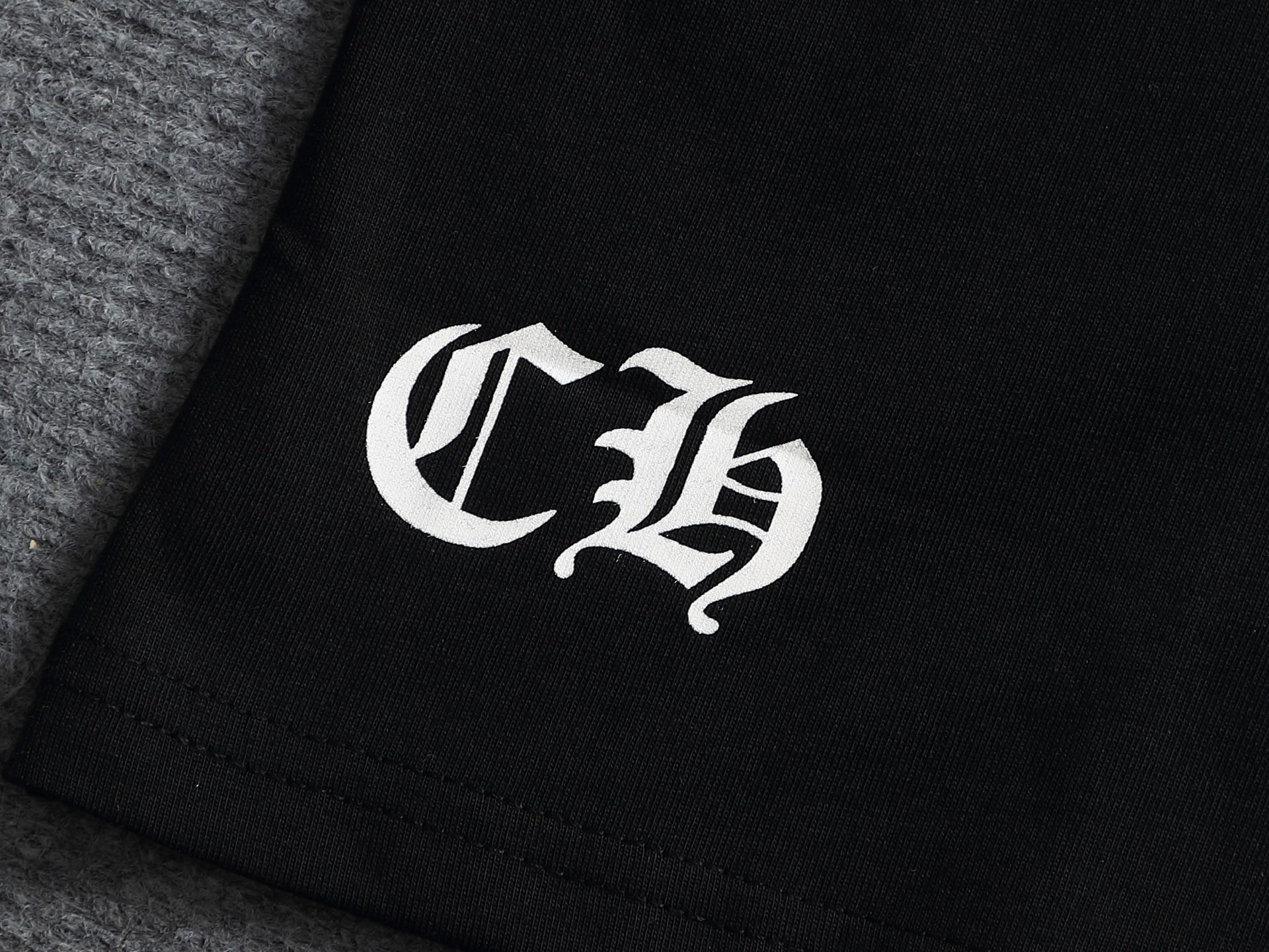 【CHROME HEARTS】半袖 T シャツ