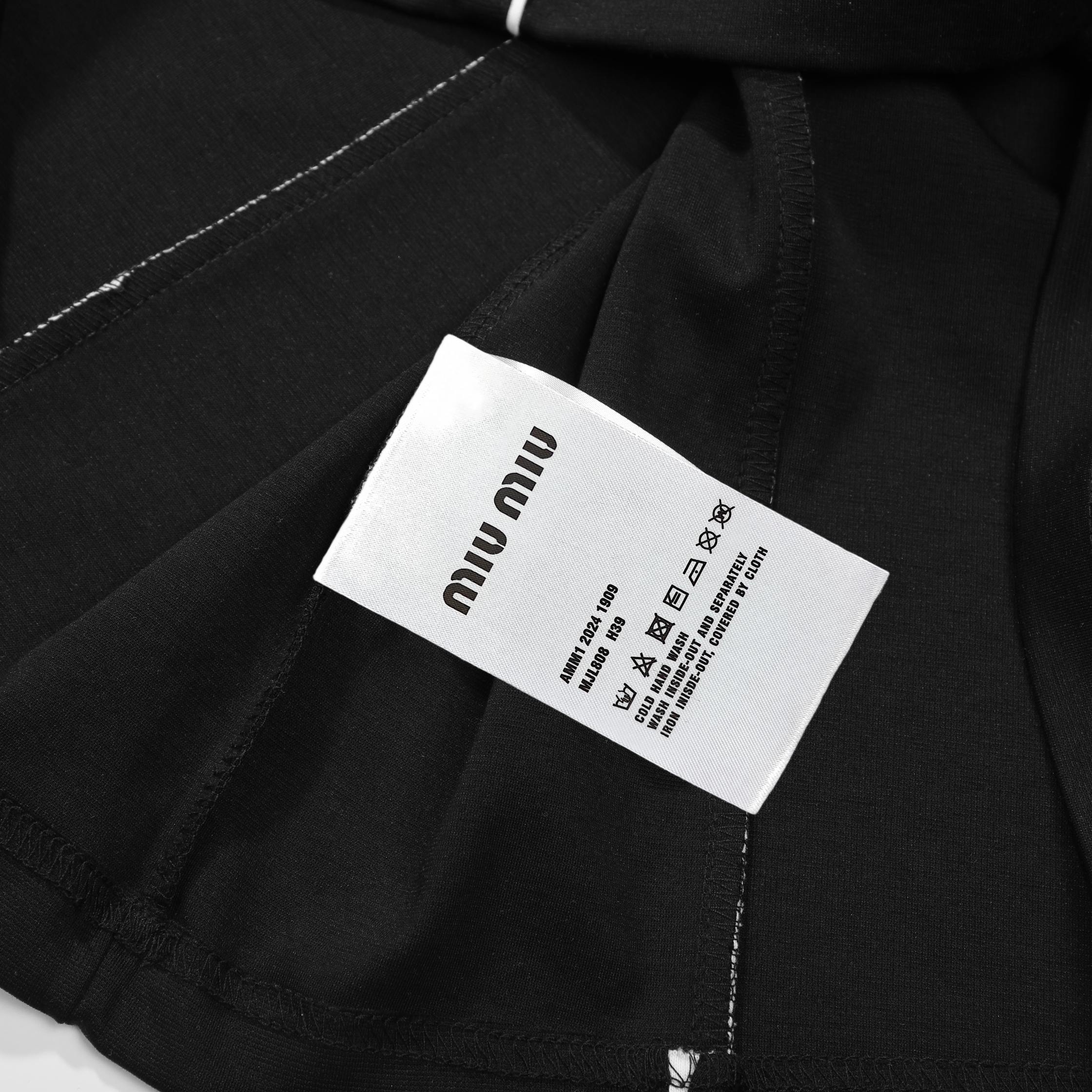 【MIU MIU】半袖 T シャツ