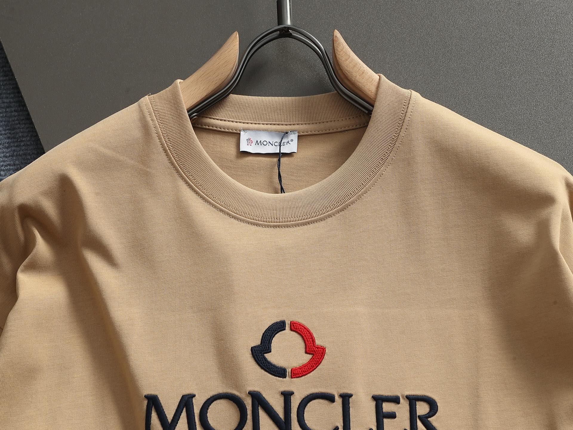 【MONCLER】半袖 T シャツ