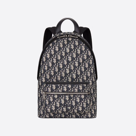 DIORバックパック