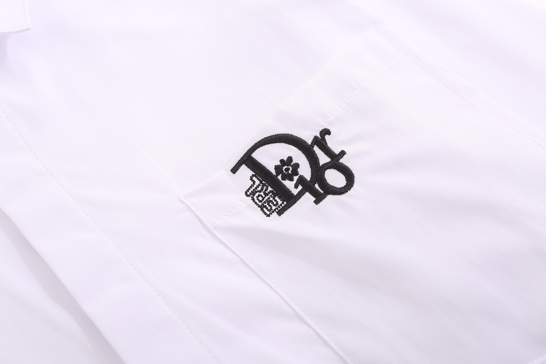 【DIOR 公式旗艦店】ディオール シャツ ご好評に付き再入荷！