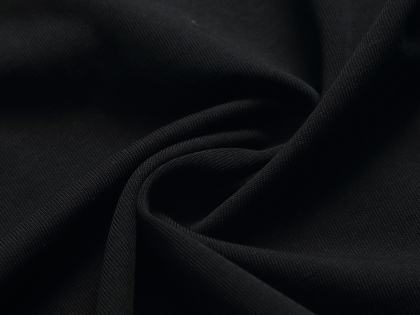 【MONCLER】刺繍半袖 T シャツ
