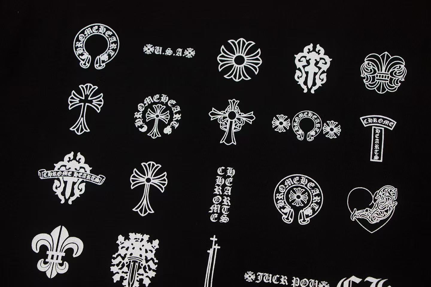 【CHROME HEARTS】（クロムハーツ）半袖Tシャツ、ご好評に付き再入荷！