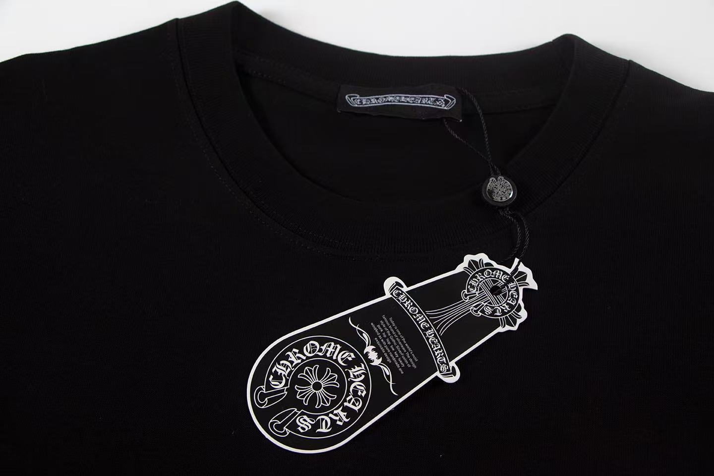 【CHROME HEARTS】（クロムハーツ）半袖Tシャツ、ご好評に付き再入荷！