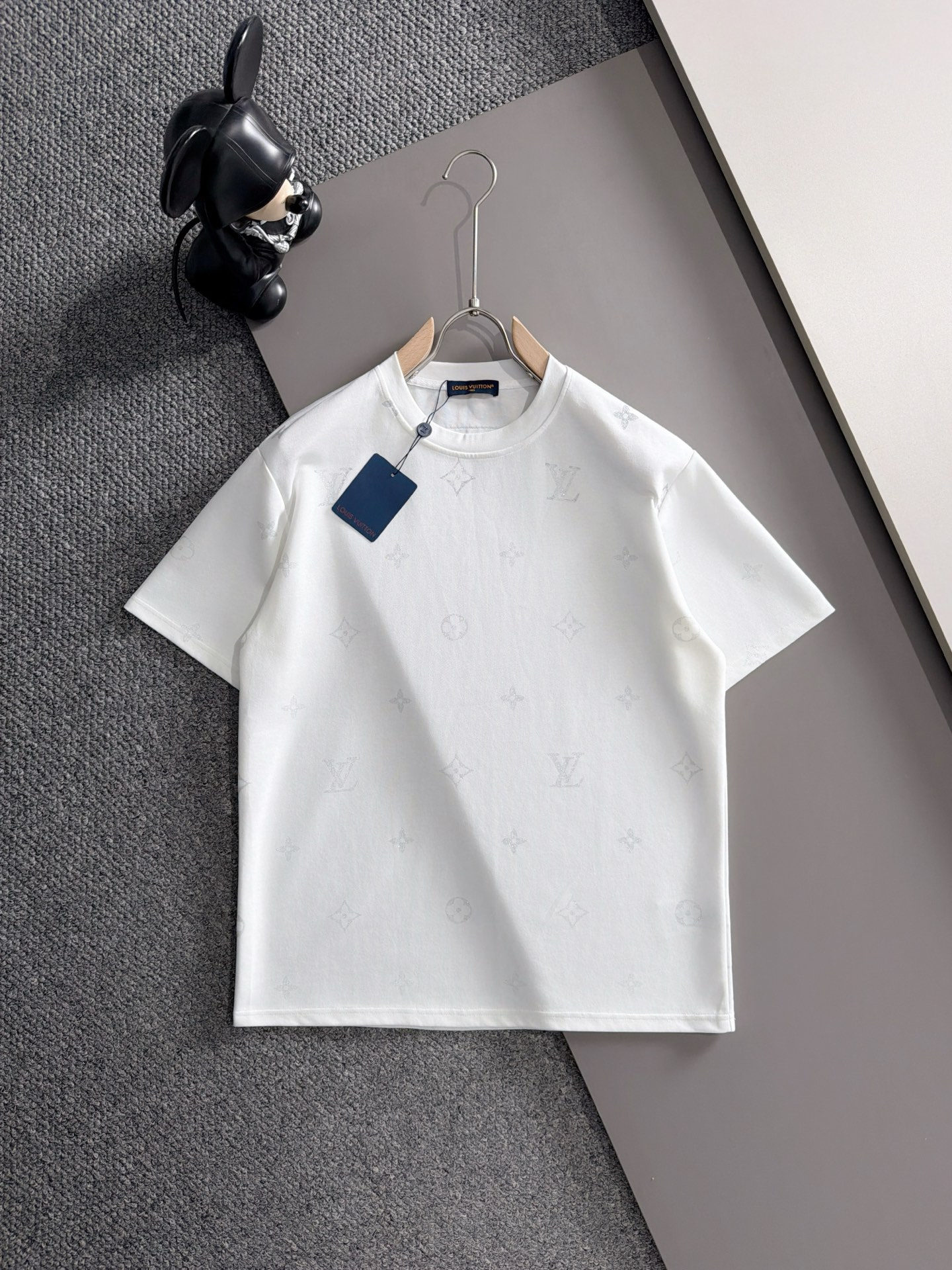 【LOUIS VUITTON】半袖T シャツショートパンツ セットアップ
