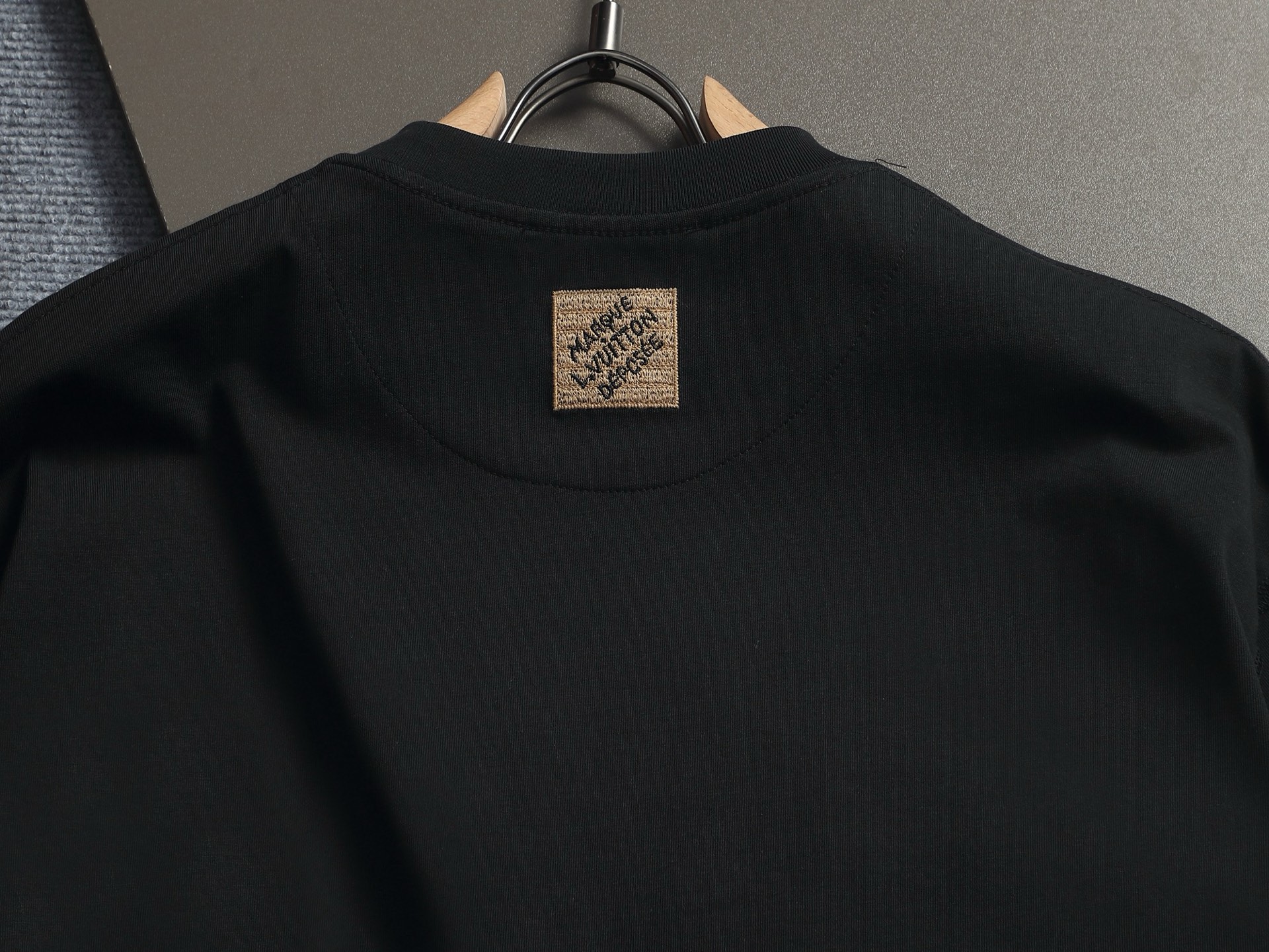 【LOUIS VUITTON】半袖 T シャツ