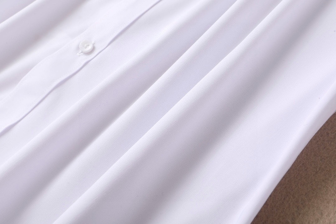 【BURBERRY】長袖シャツ