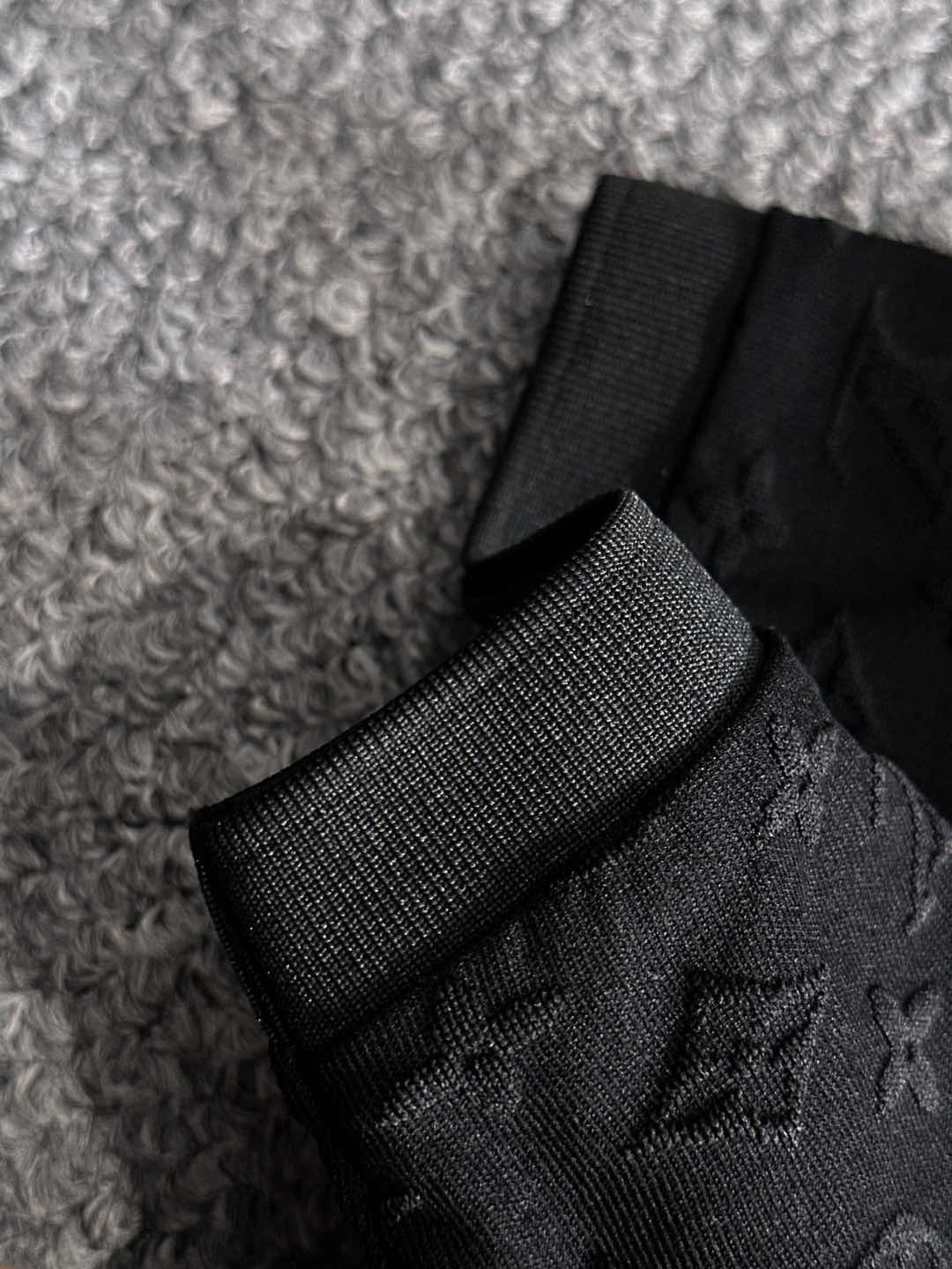 【LOUIS VUITTON】半袖ポロシャツ