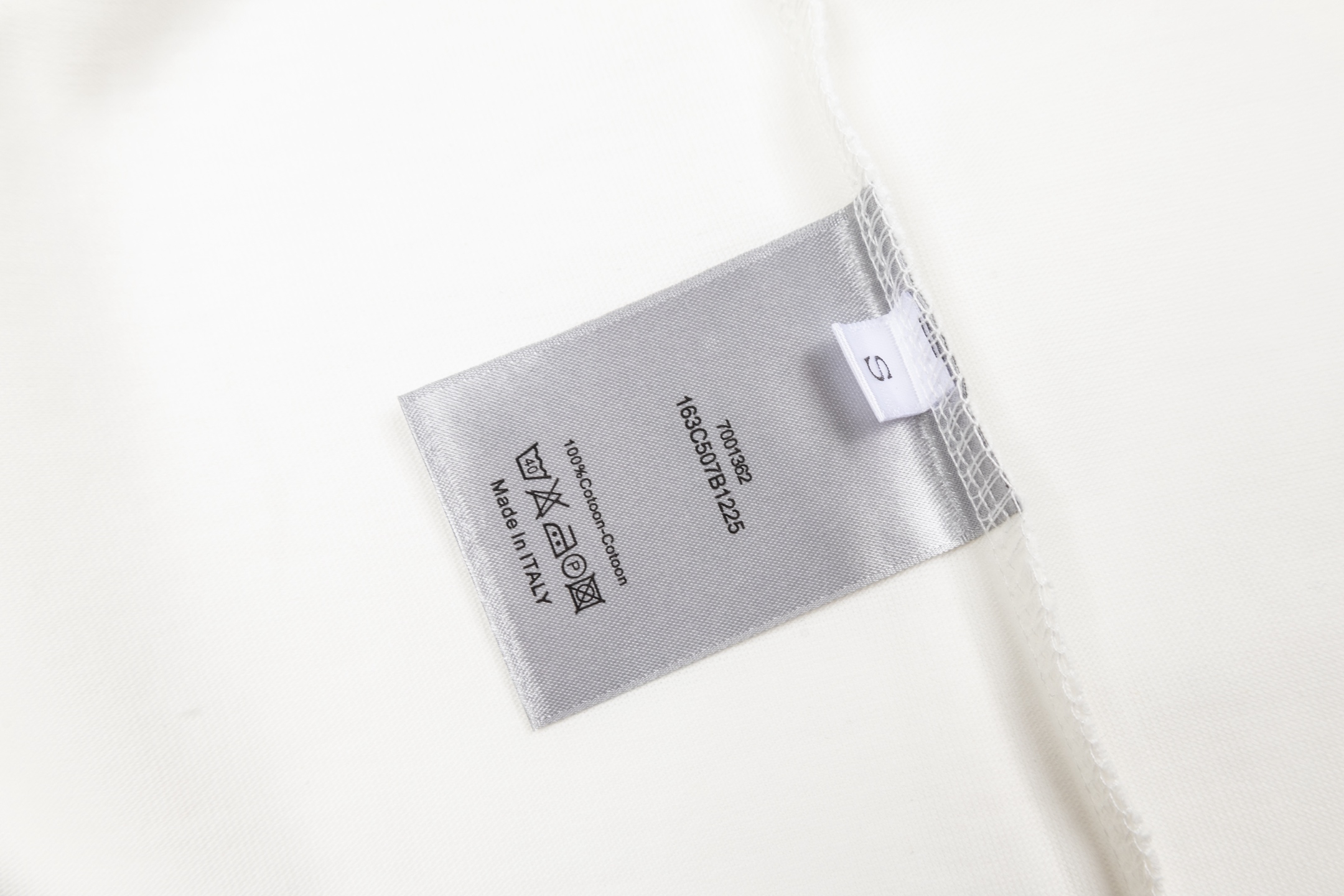 【DIOR】半袖 T シャツ