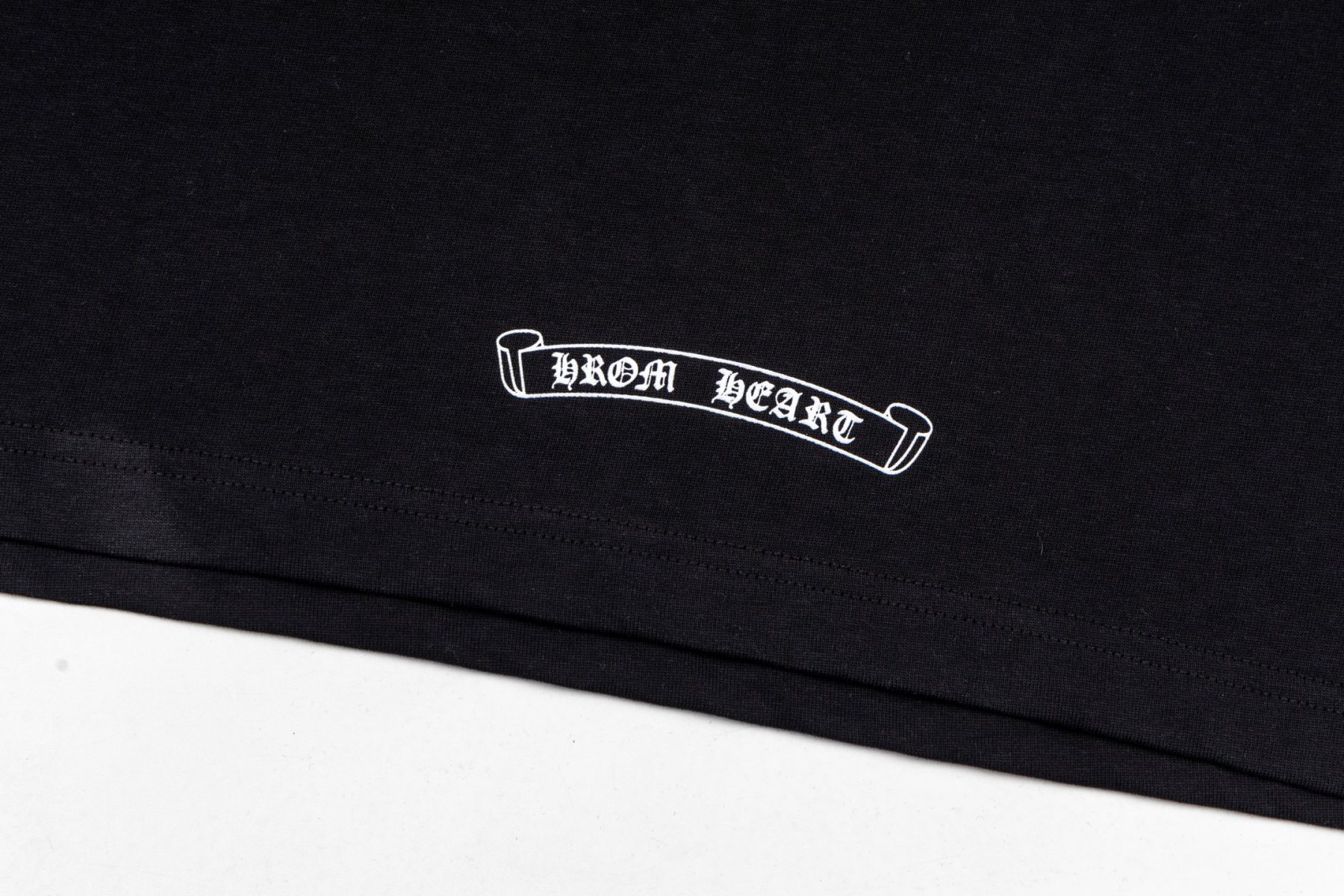 【CHROME HEARTS】プリント 長袖 T シャツ