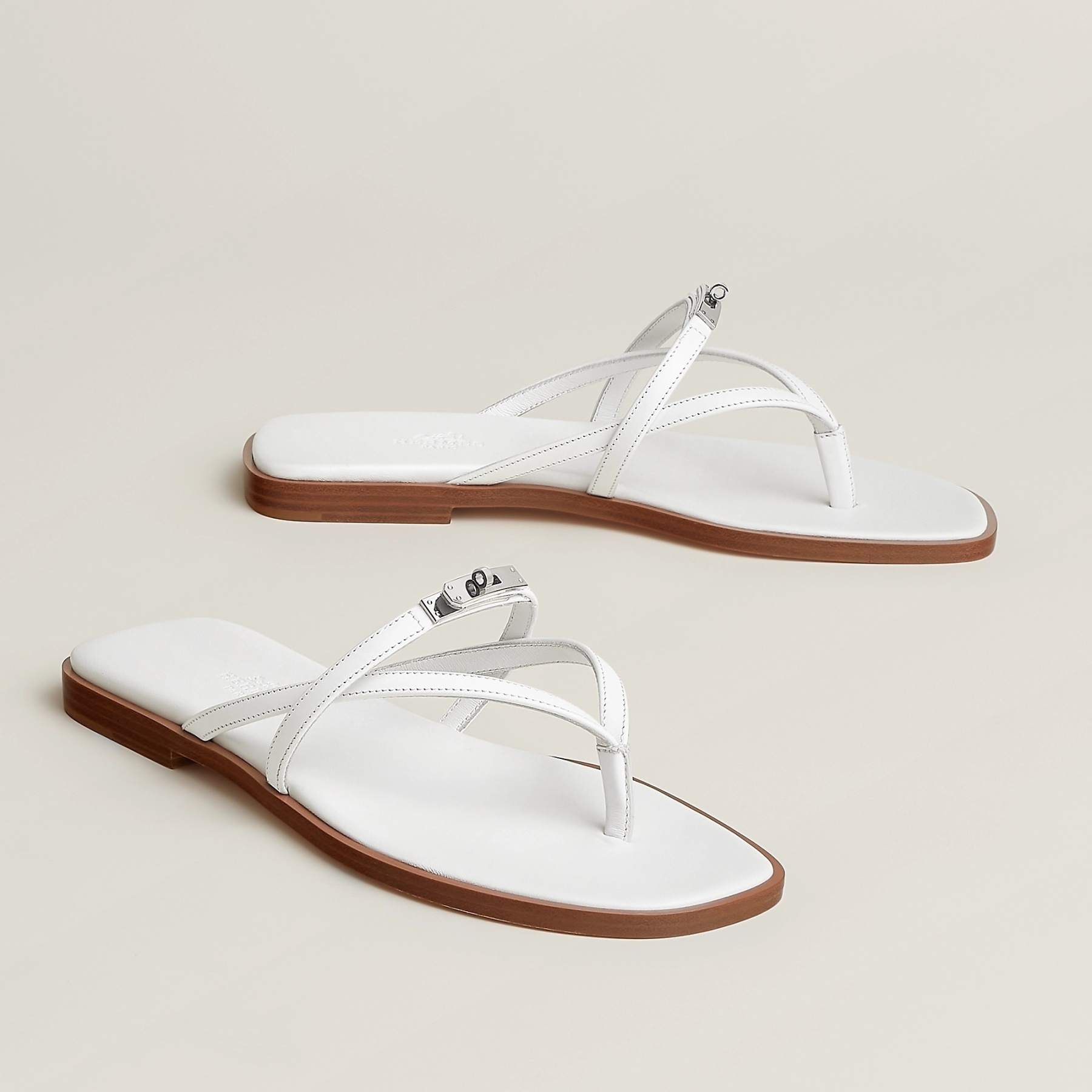 【クロスストラップ×ケリー】HERMES ミスMiss フラットサンダル