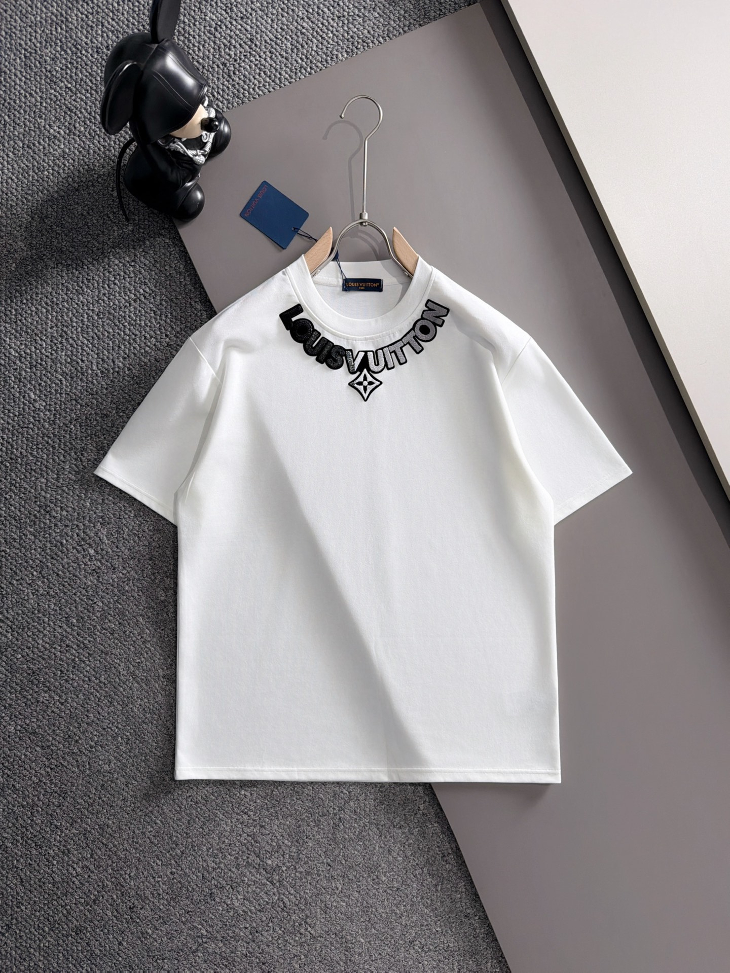 【LOUIS VUITTON】半袖T シャツショートパンツ セットアップ