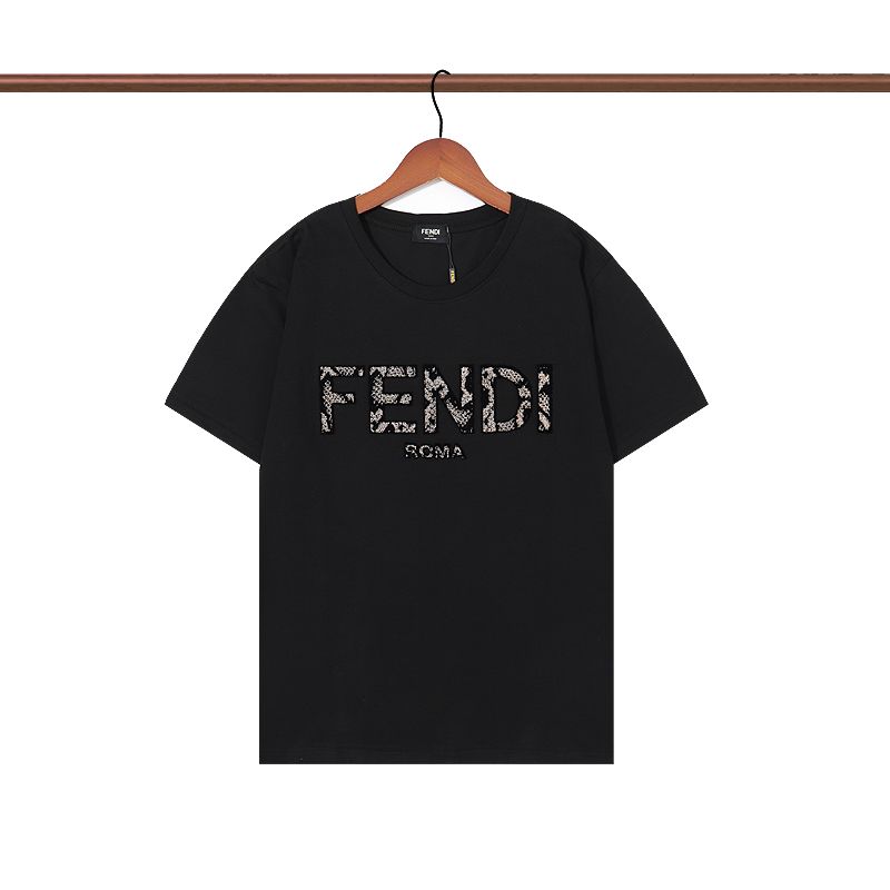 【FENDI】男女兼用、ご好評に付き再入荷！