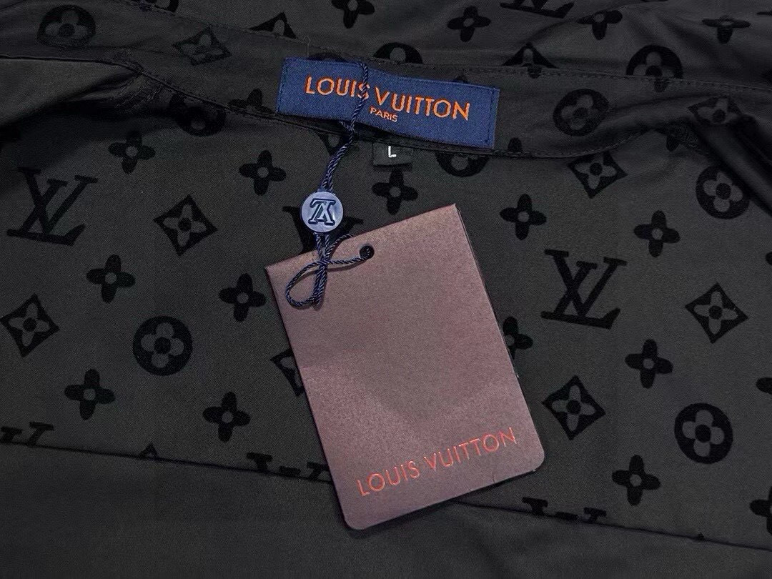 【LOUIS VUITTON】長袖シャツ
