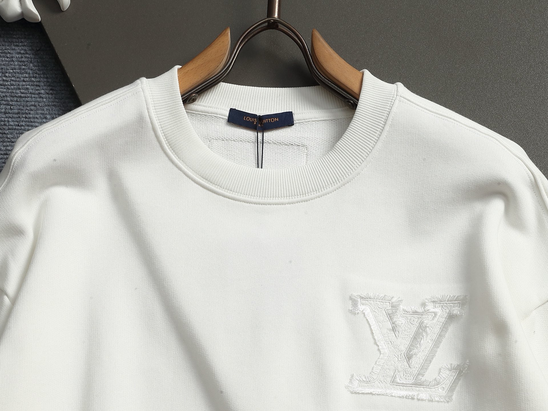 【LOUIS VUITTON】長袖 T シャツ