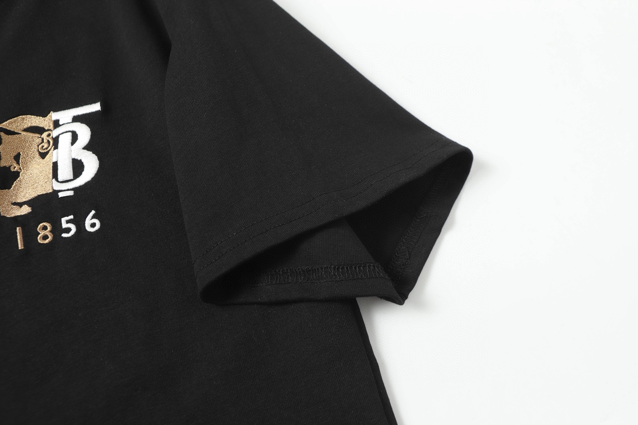 【BURBERRY】半袖 T シャツ