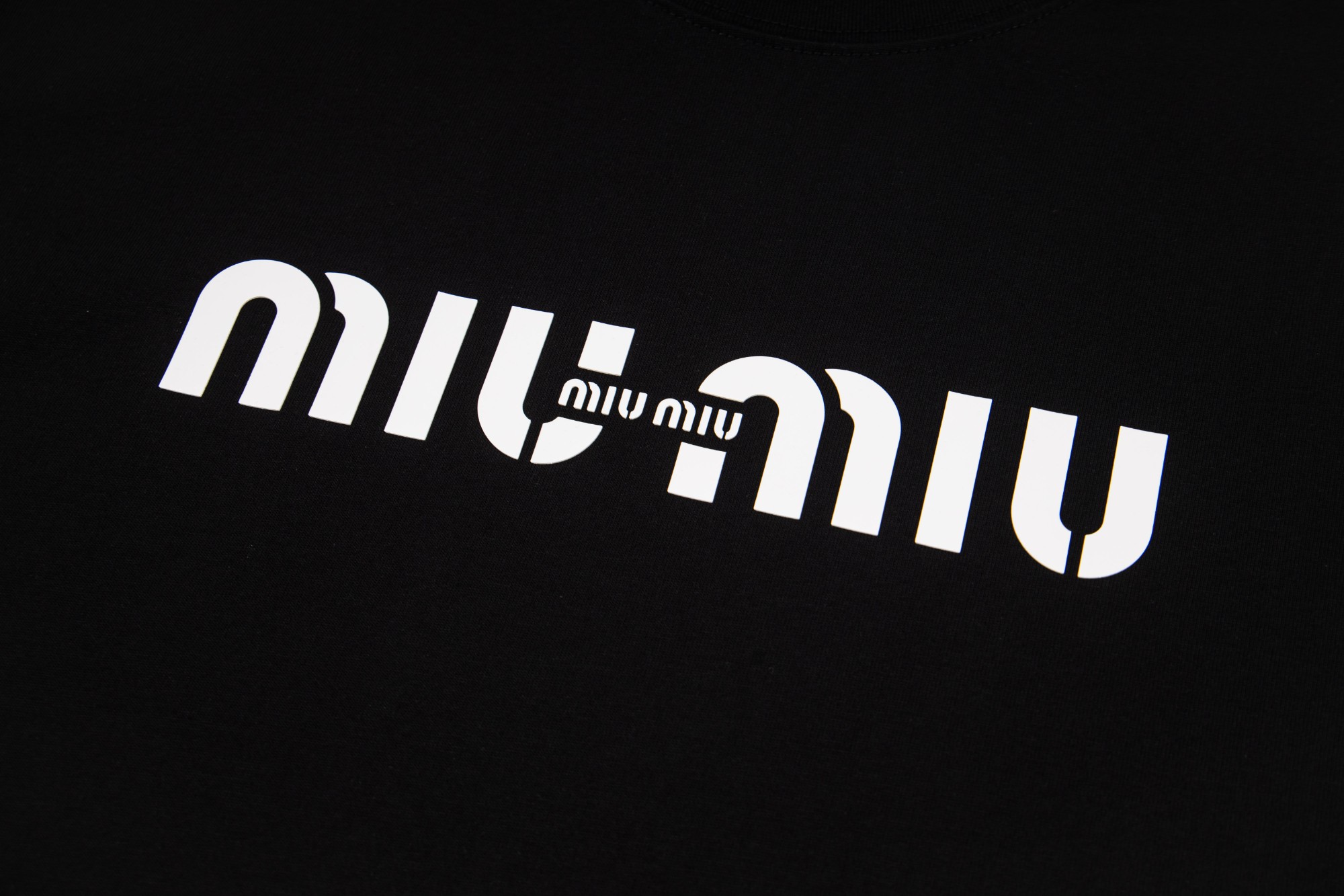 【MIU MIU】半袖 T シャツ