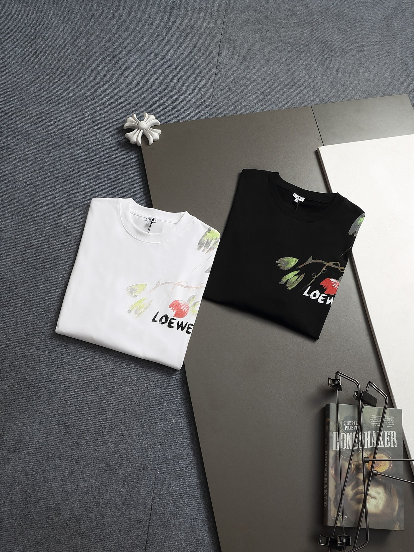 【LOEWE】半袖 T シャツ
