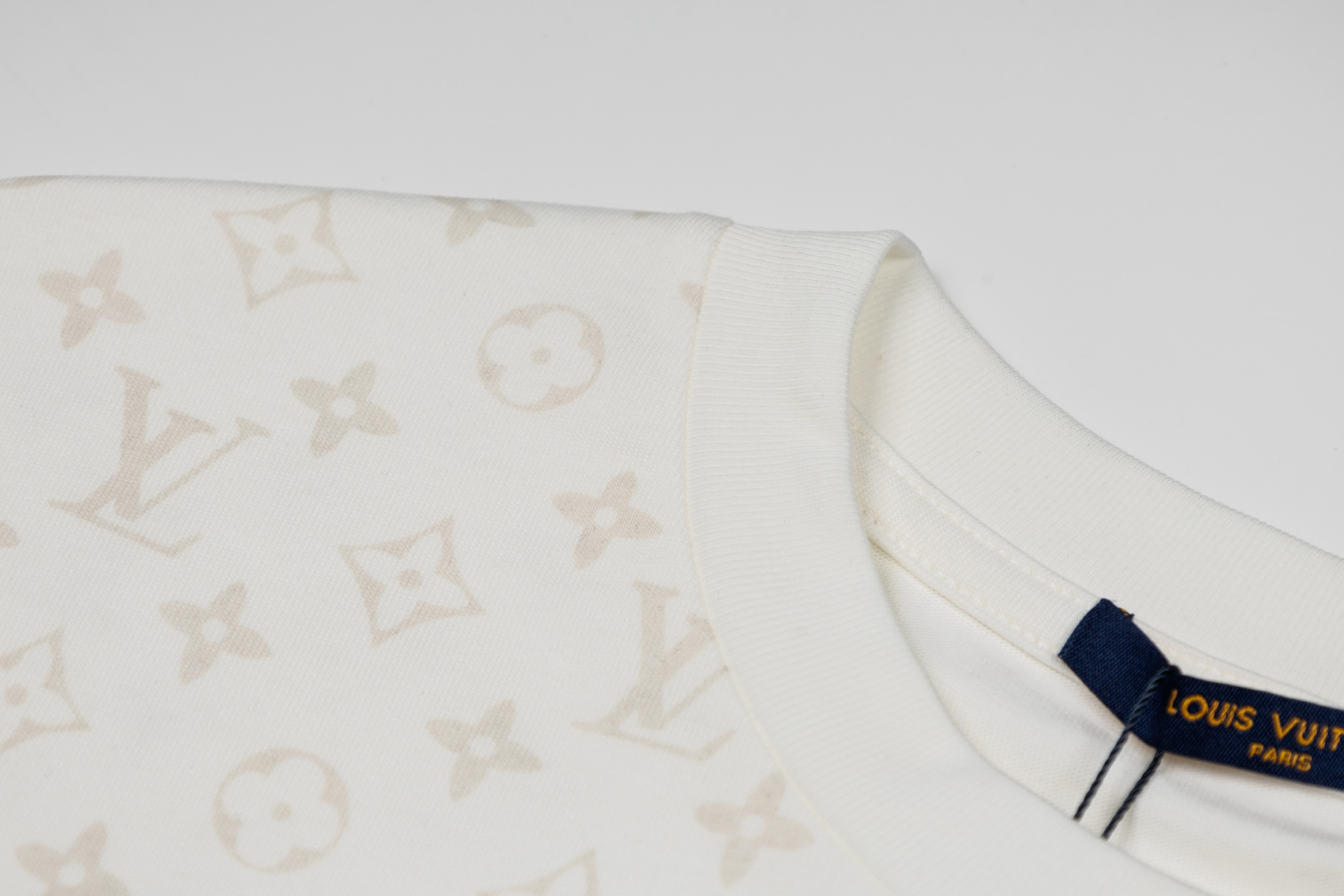 【LOUIS VUITTON】半袖 T シャツ