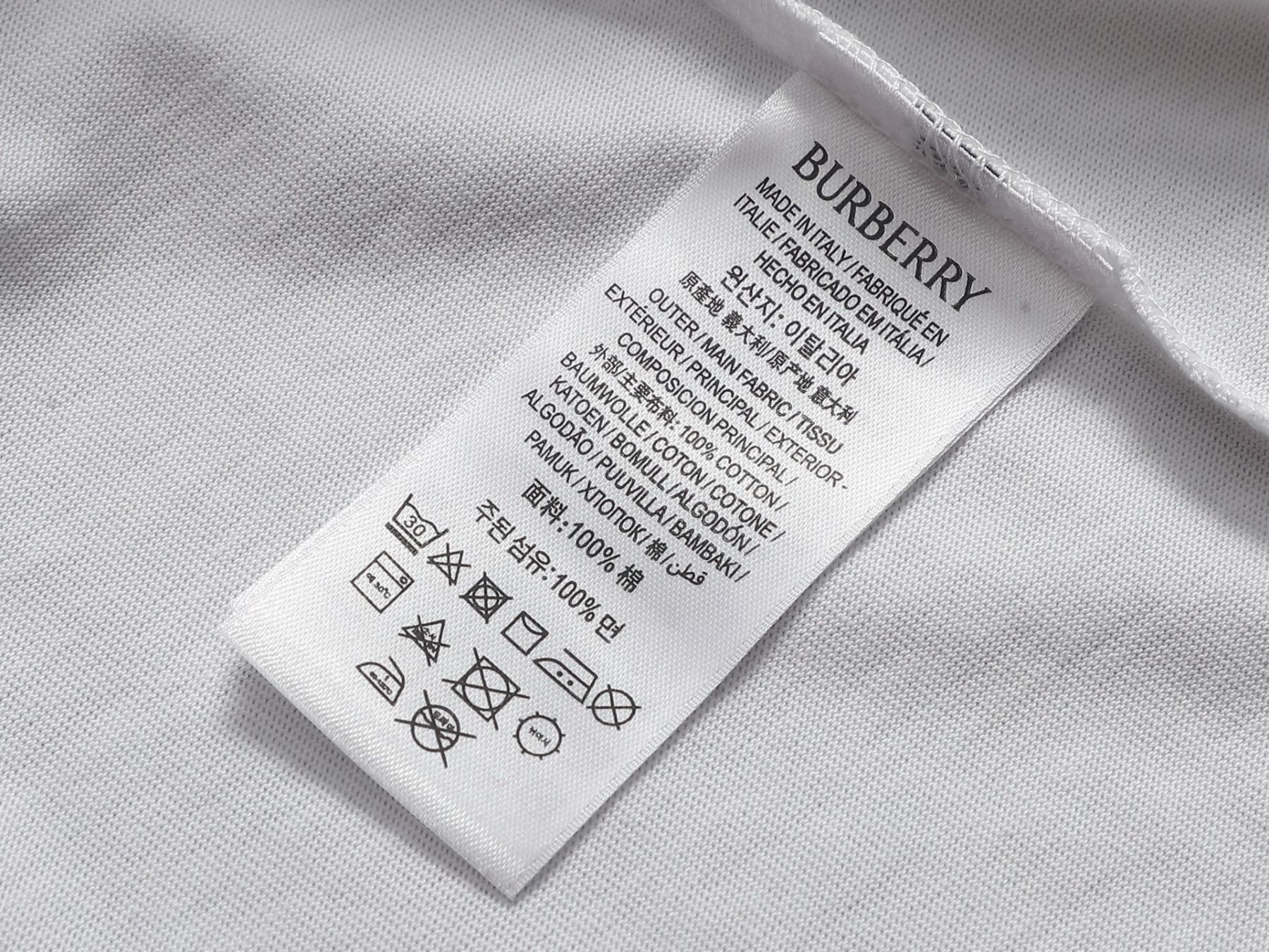  【BURBERRY】半袖 T シャツ