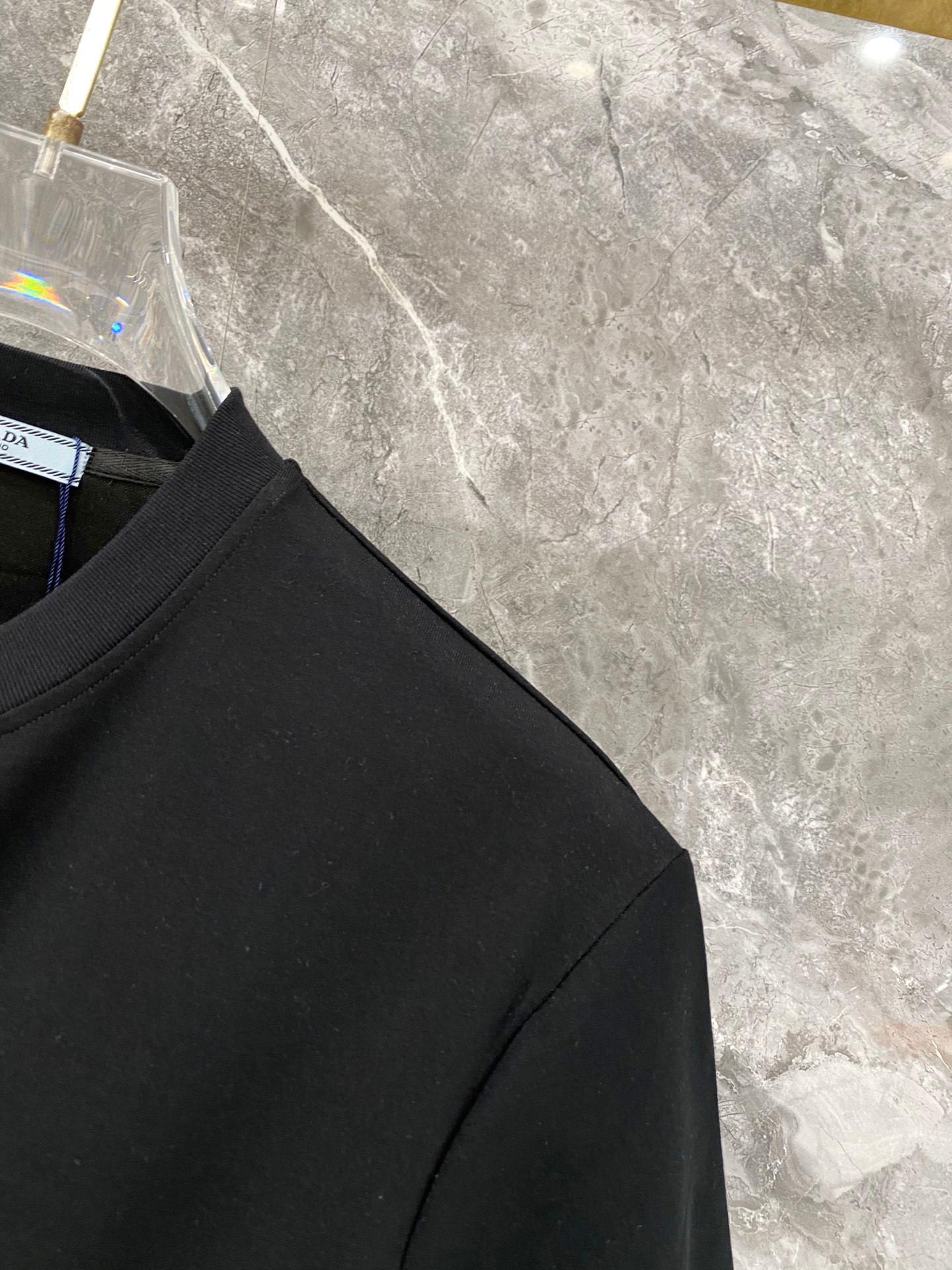 【PRADA】半袖T シャツショートパンツ セットアップ