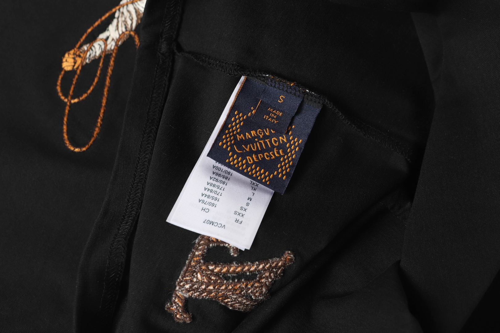 【LOUIS VUITTON】刺繍 半袖 T シャツ
