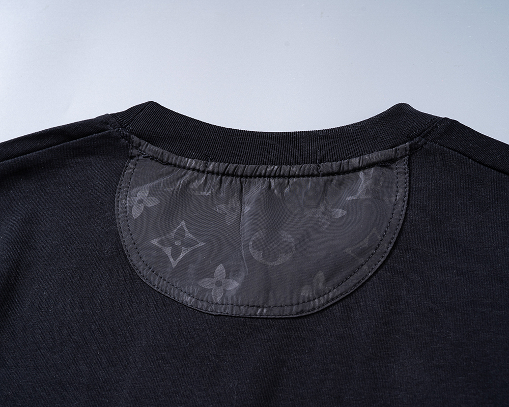 【LOUIS VUITTON】半袖T シャツショートパンツ セットアップ