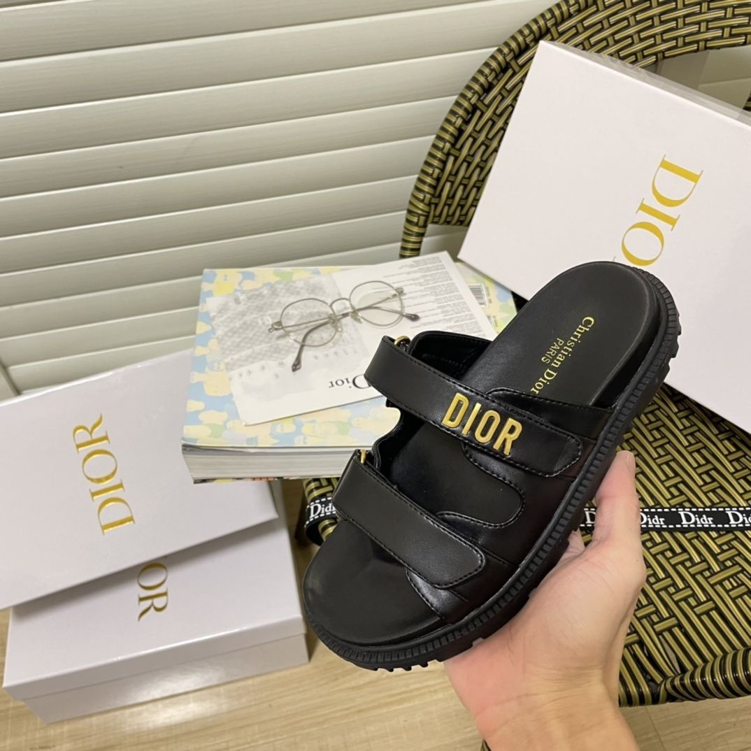 【Dior】Dioract Slide サンダル ロゴ 主役級の足元 Lambskin