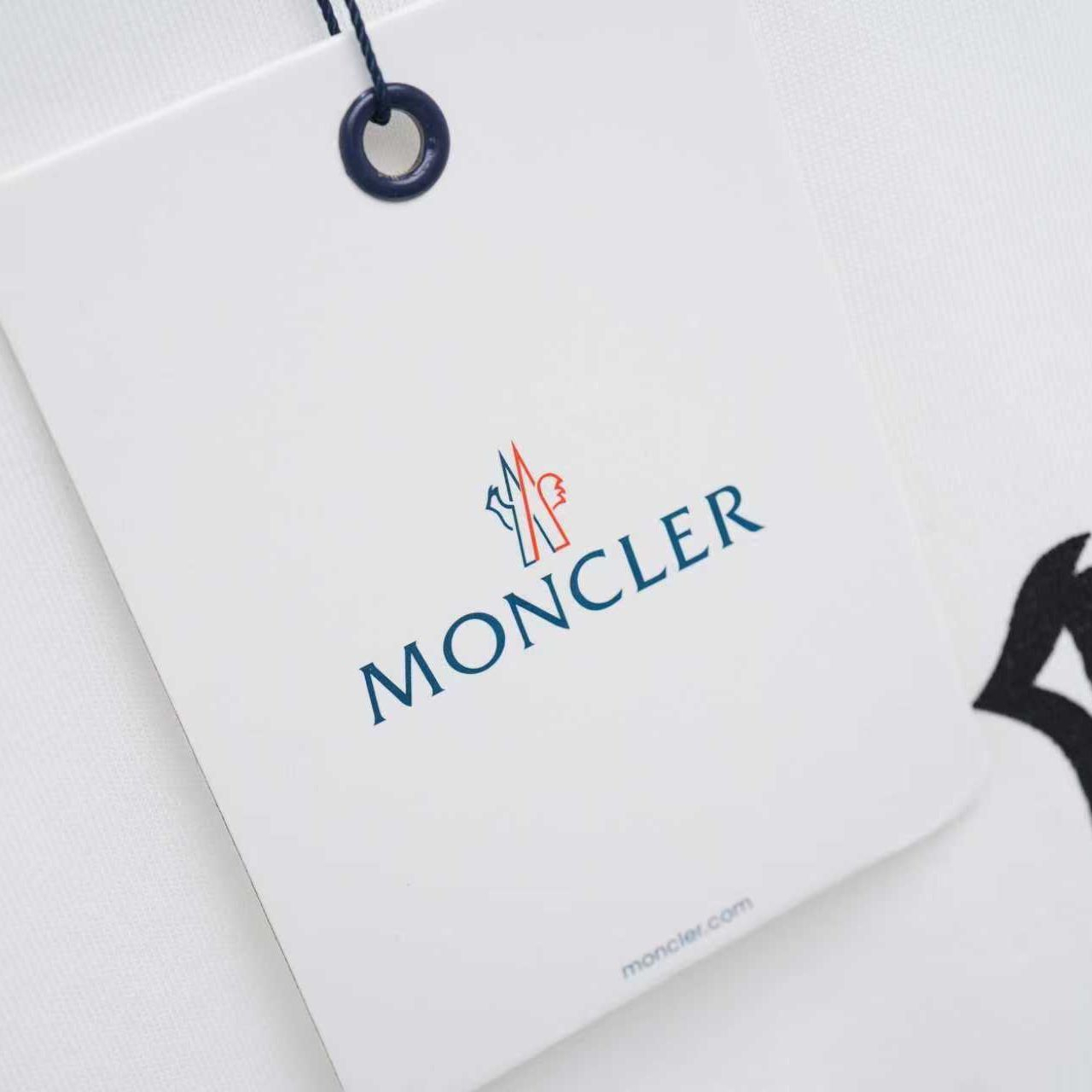 【MONCLER】半袖 T シャツ