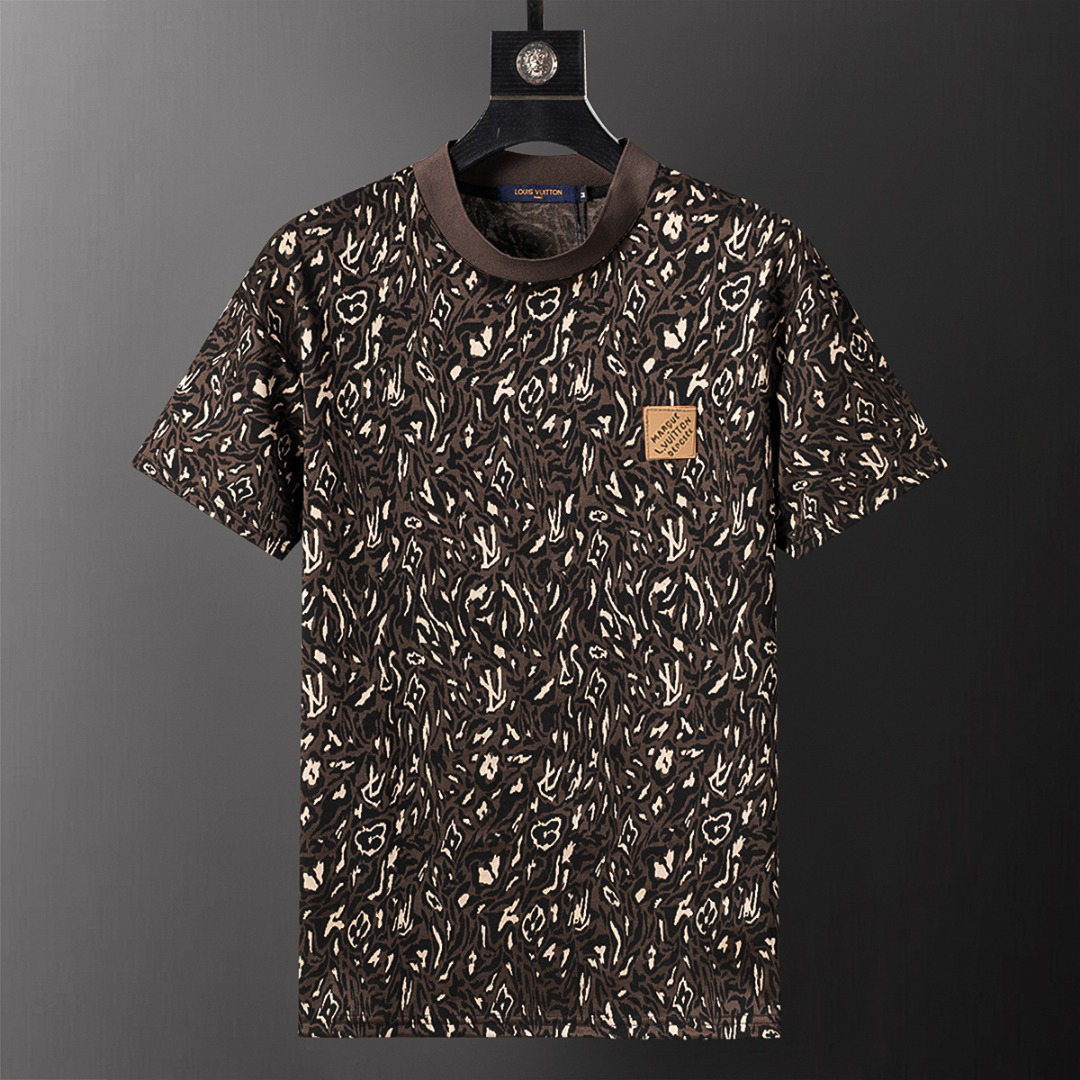 【LOUIS VUITTON】半袖T シャツショートパンツ セットアップ