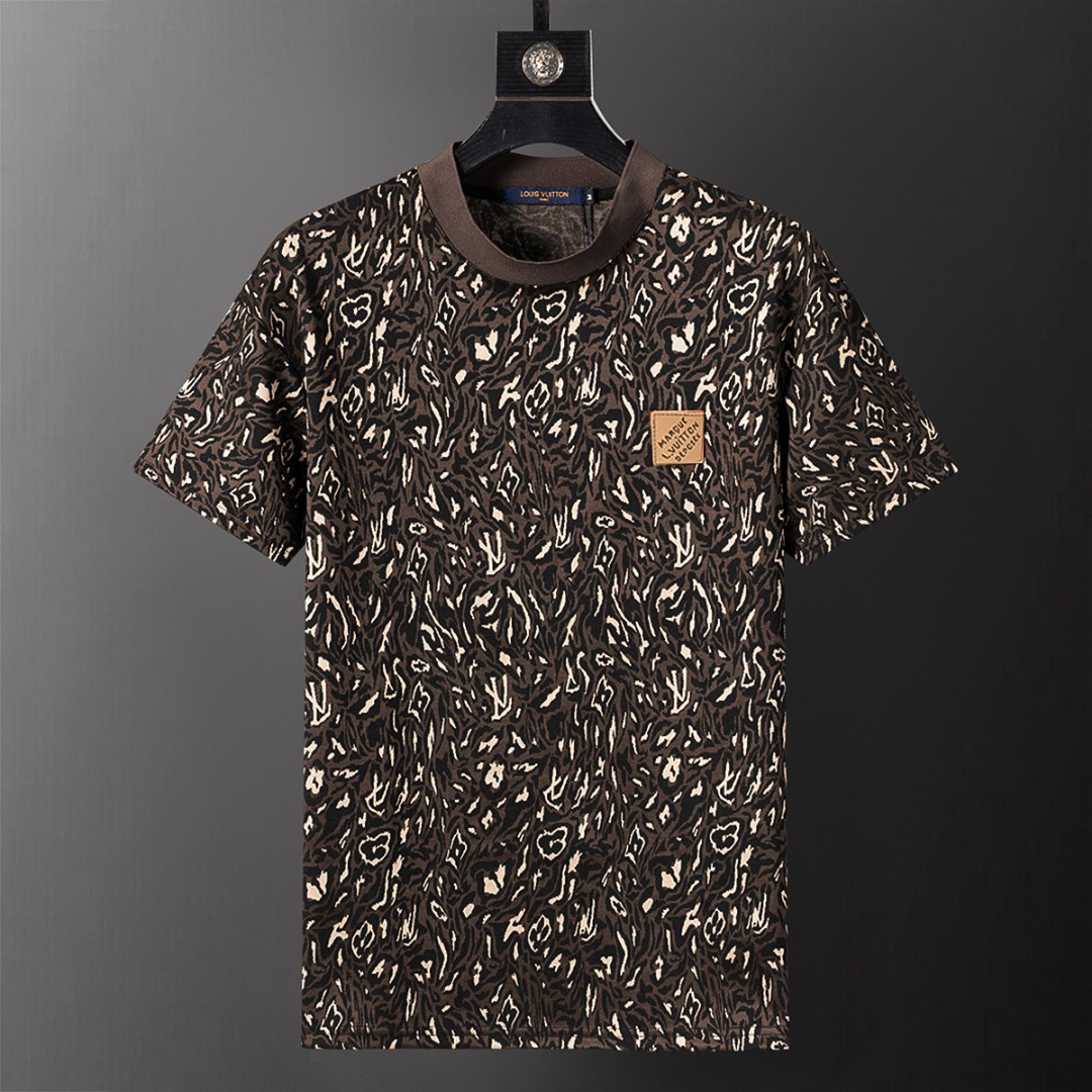 【LOUIS VUITTON】半袖T シャツショートパンツ セットアップ