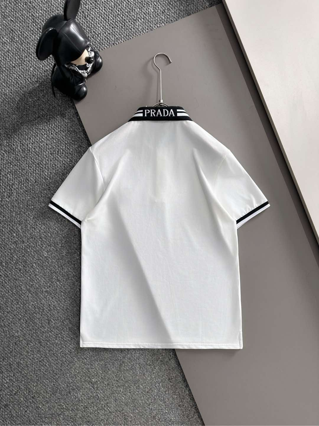 【PRADA】半袖ポロシャツ