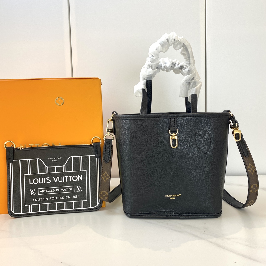 Louis Vuitton 【リバーシブルバッグ】スーパーホットスタイル