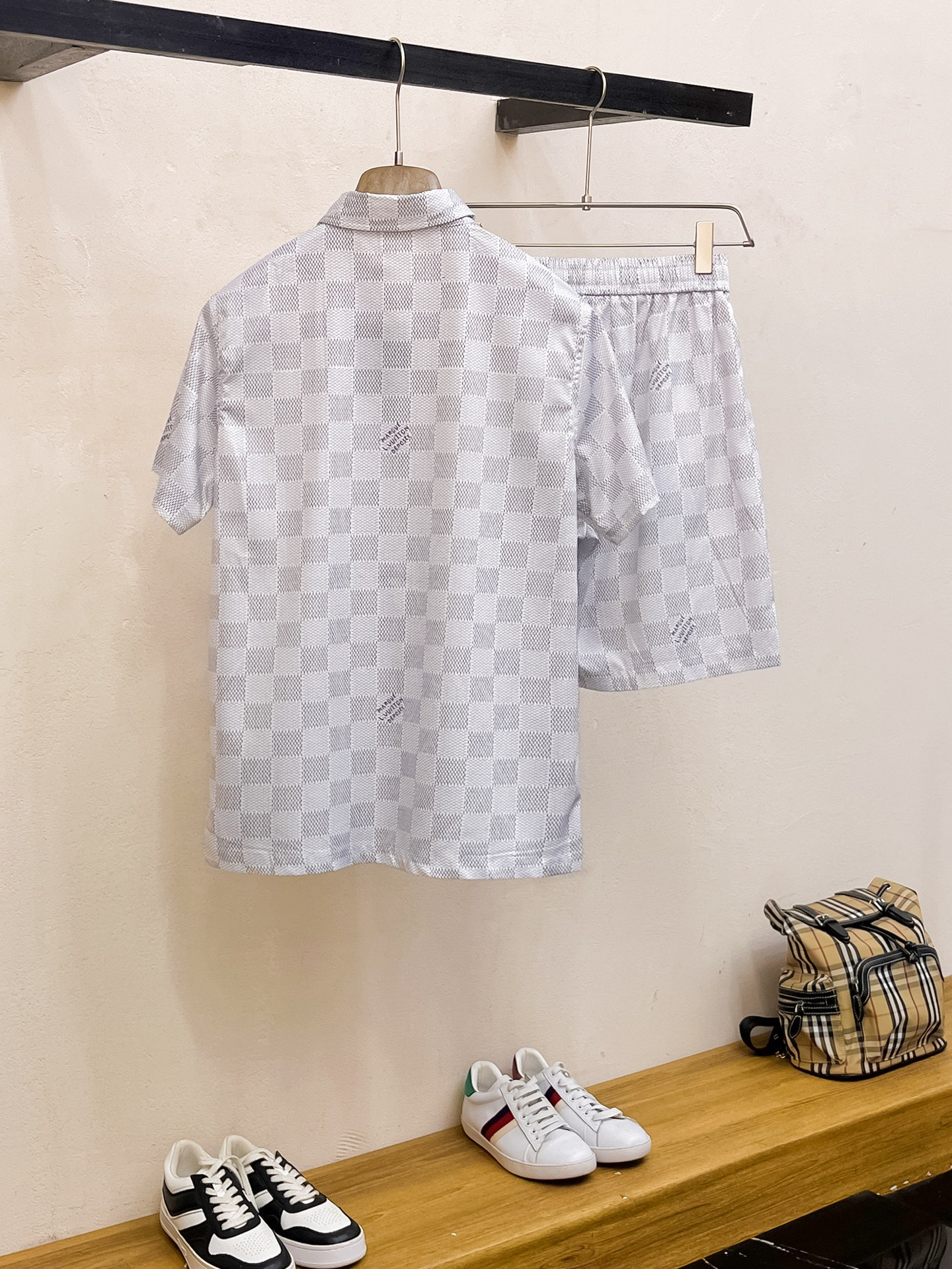 【LOUIS VUITTON】半袖シャツショートパンツ セットアップ