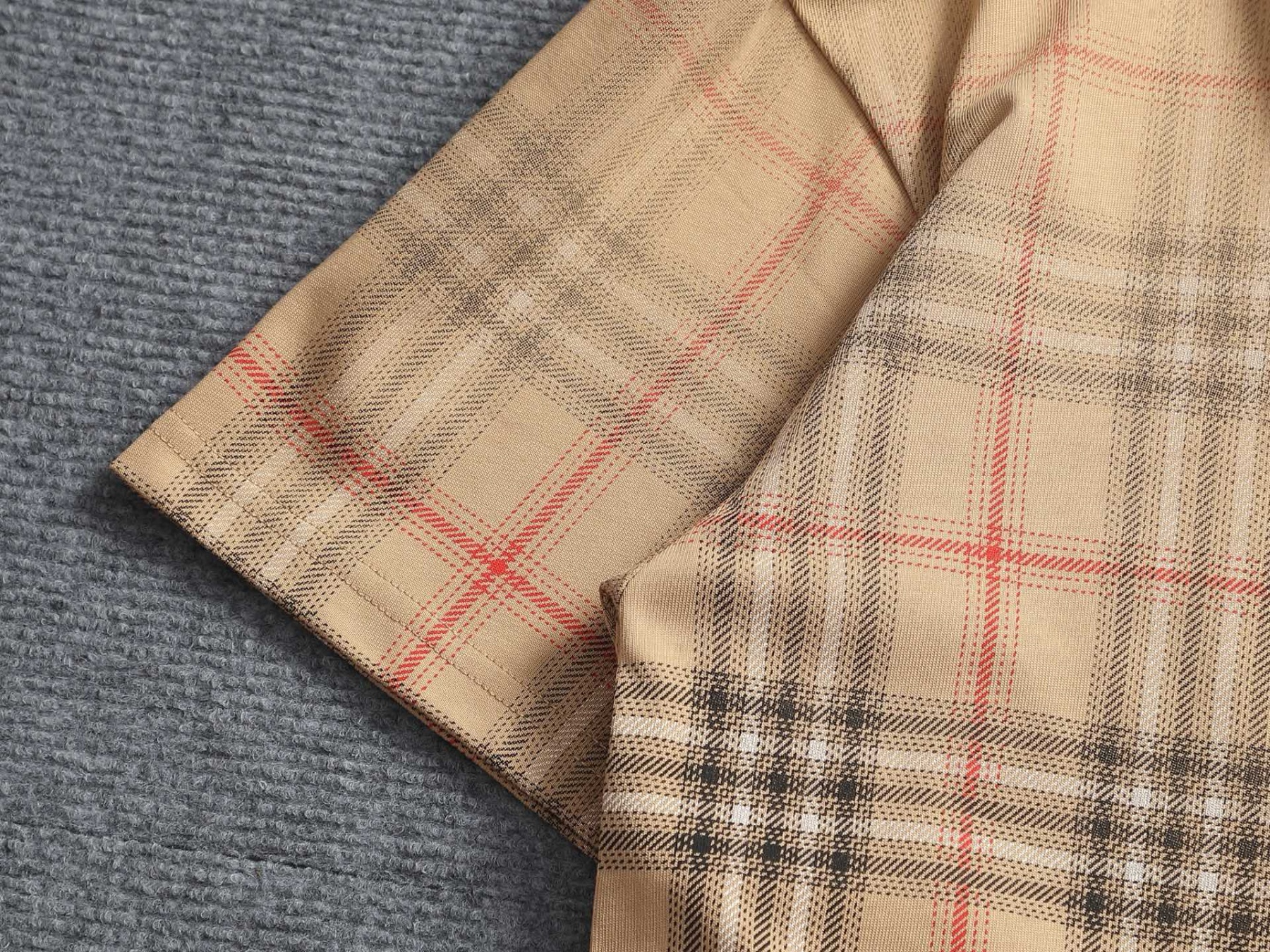  【BURBERRY】半袖 T シャツ