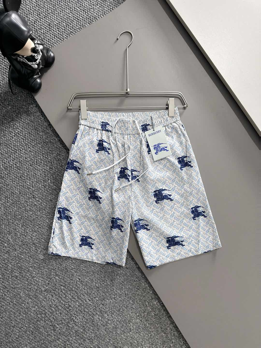 【BURBERRY】半袖シャツショートパンツ セットアップ