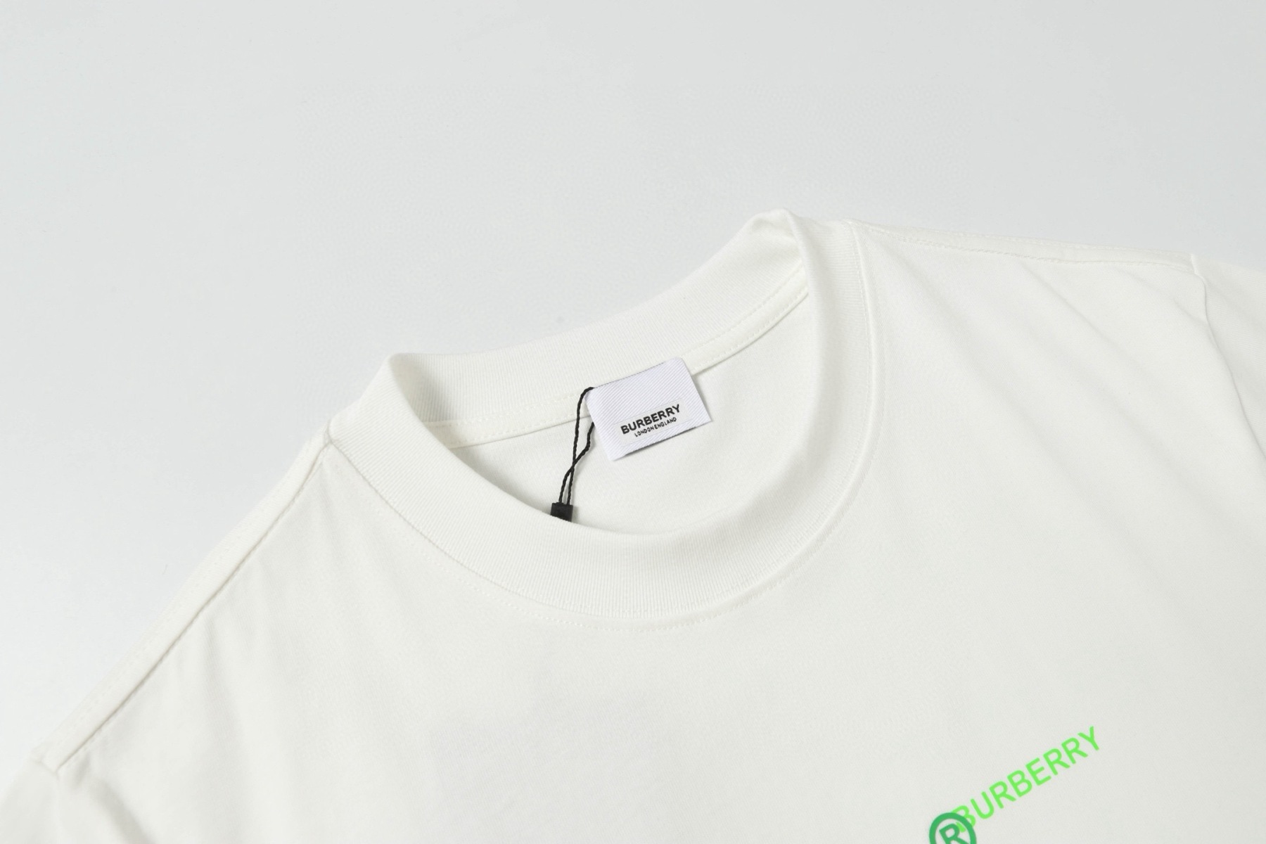 【BURBERRY】半袖 T シャツ