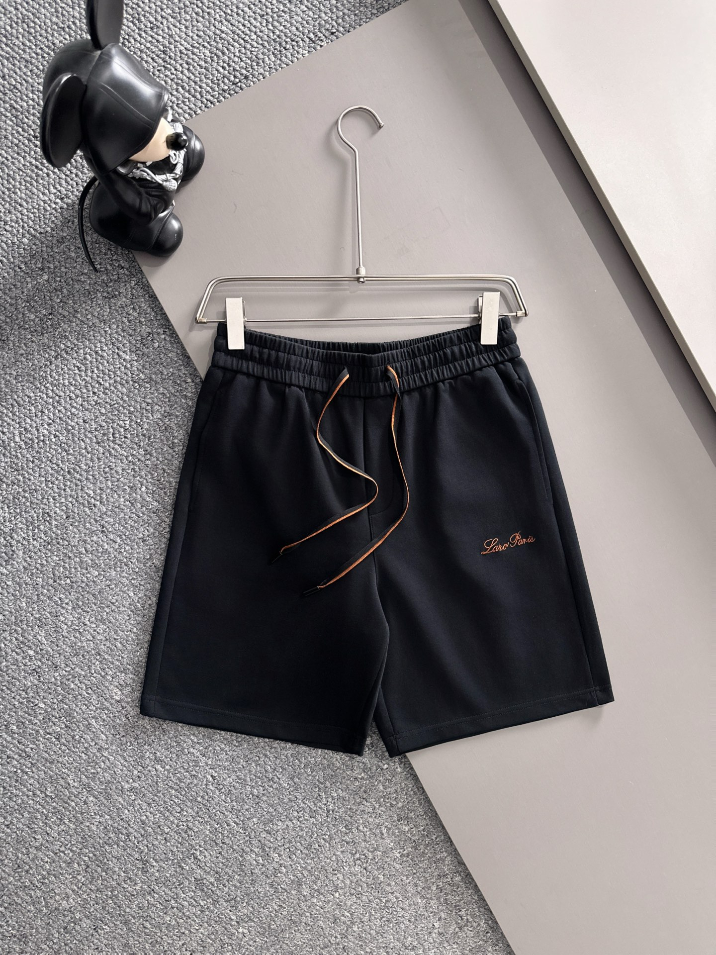 【LOUIS VUITTON】半袖T シャツショートパンツ セットアップ