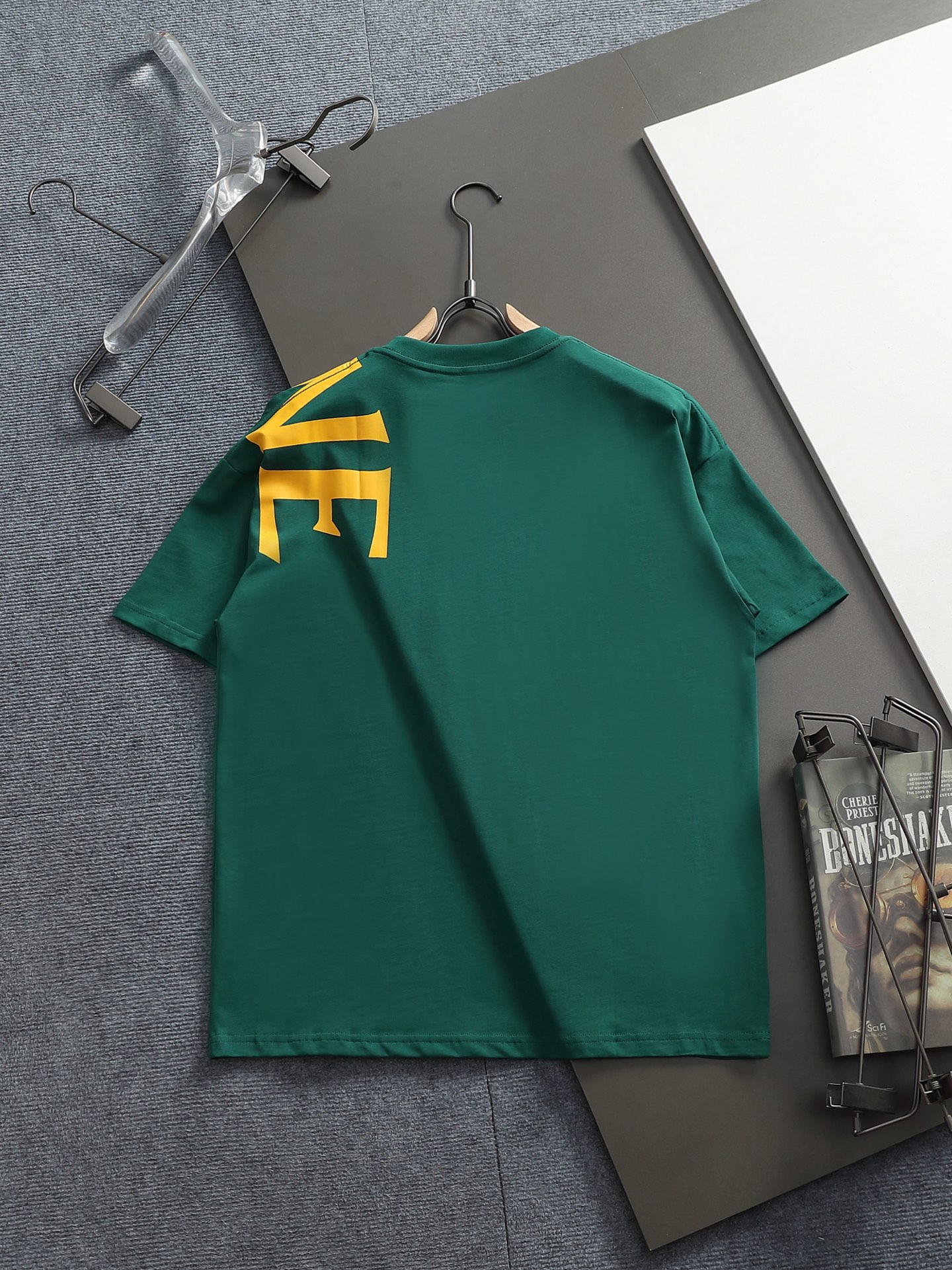 【LOEWE】半袖 T シャツ