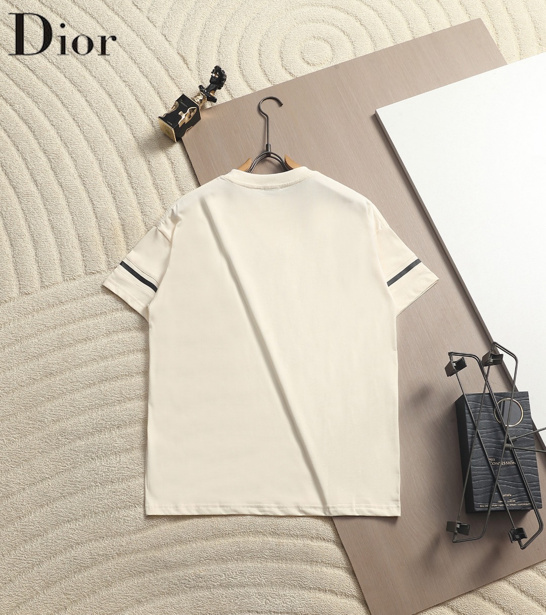 【DIOR】半袖 T シャツ