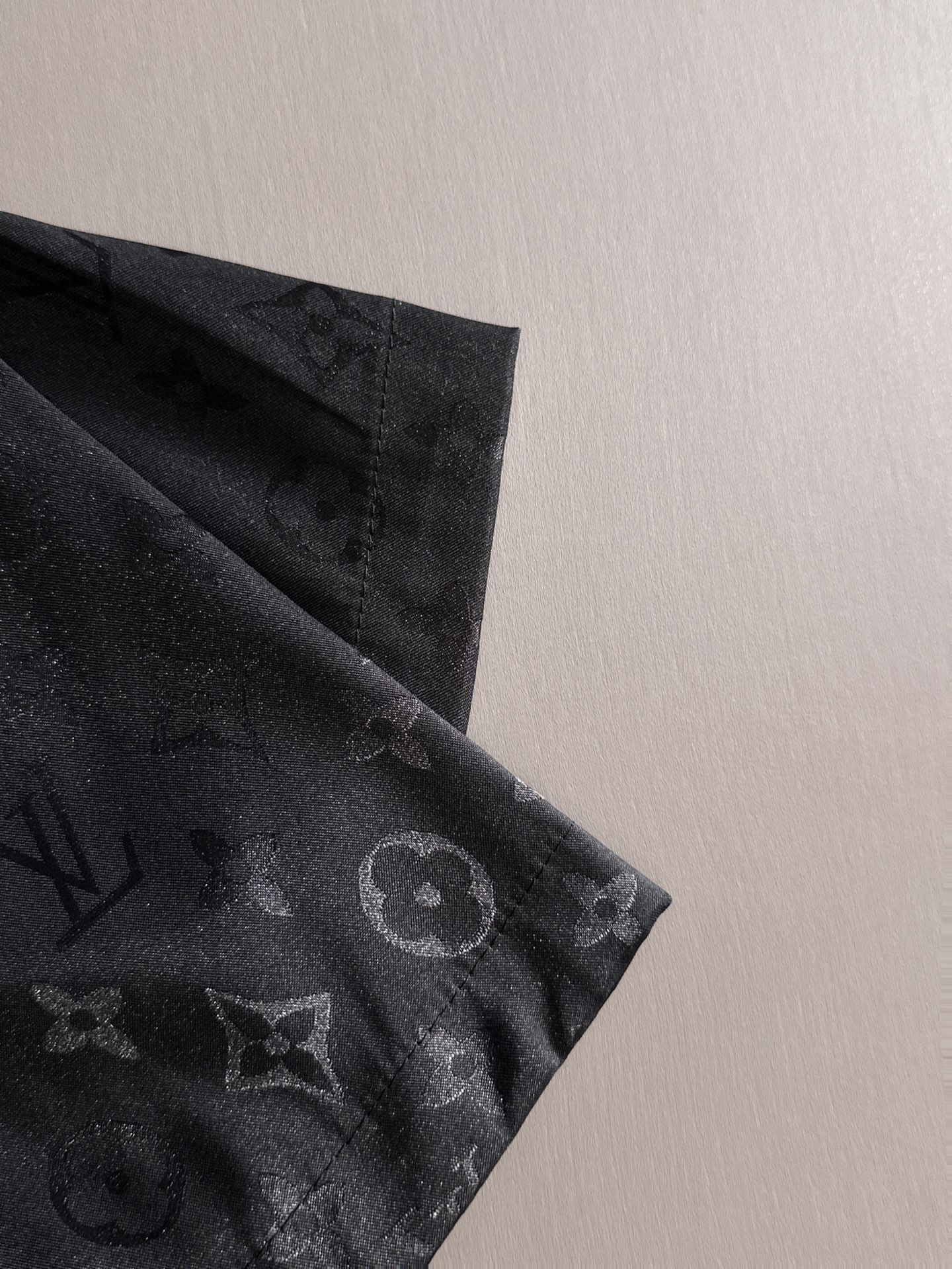 【LOUIS VUITTON】半袖シャツショートパンツ セットアップ