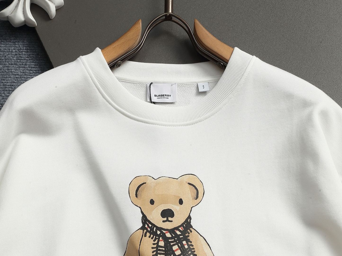 【BURBERRY】プリント長袖 T シャツ