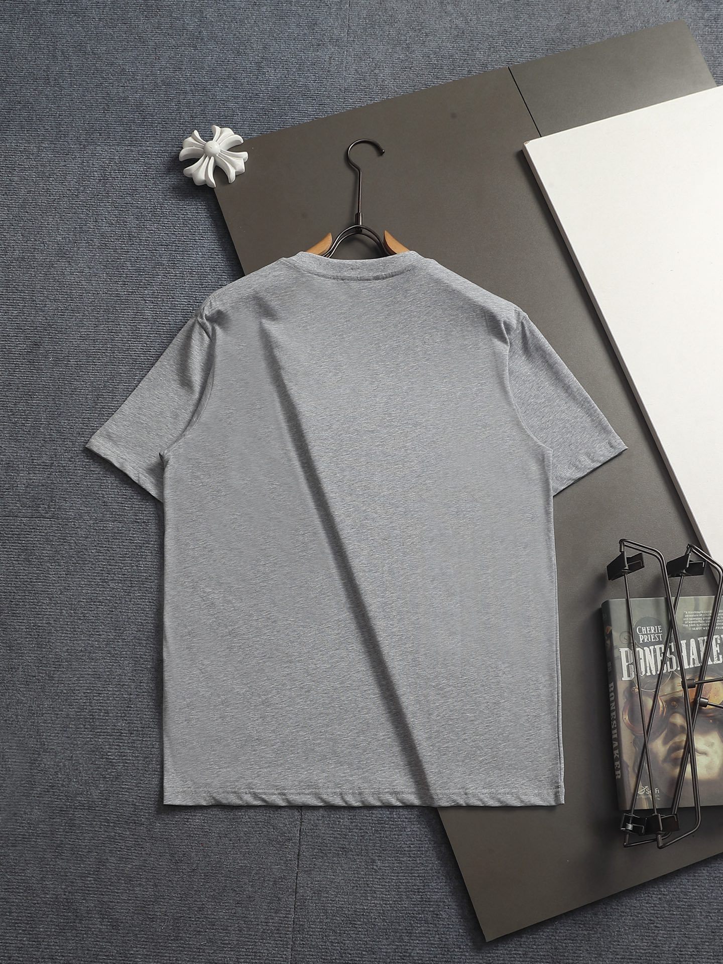 【LOEWE】半袖 T シャツ