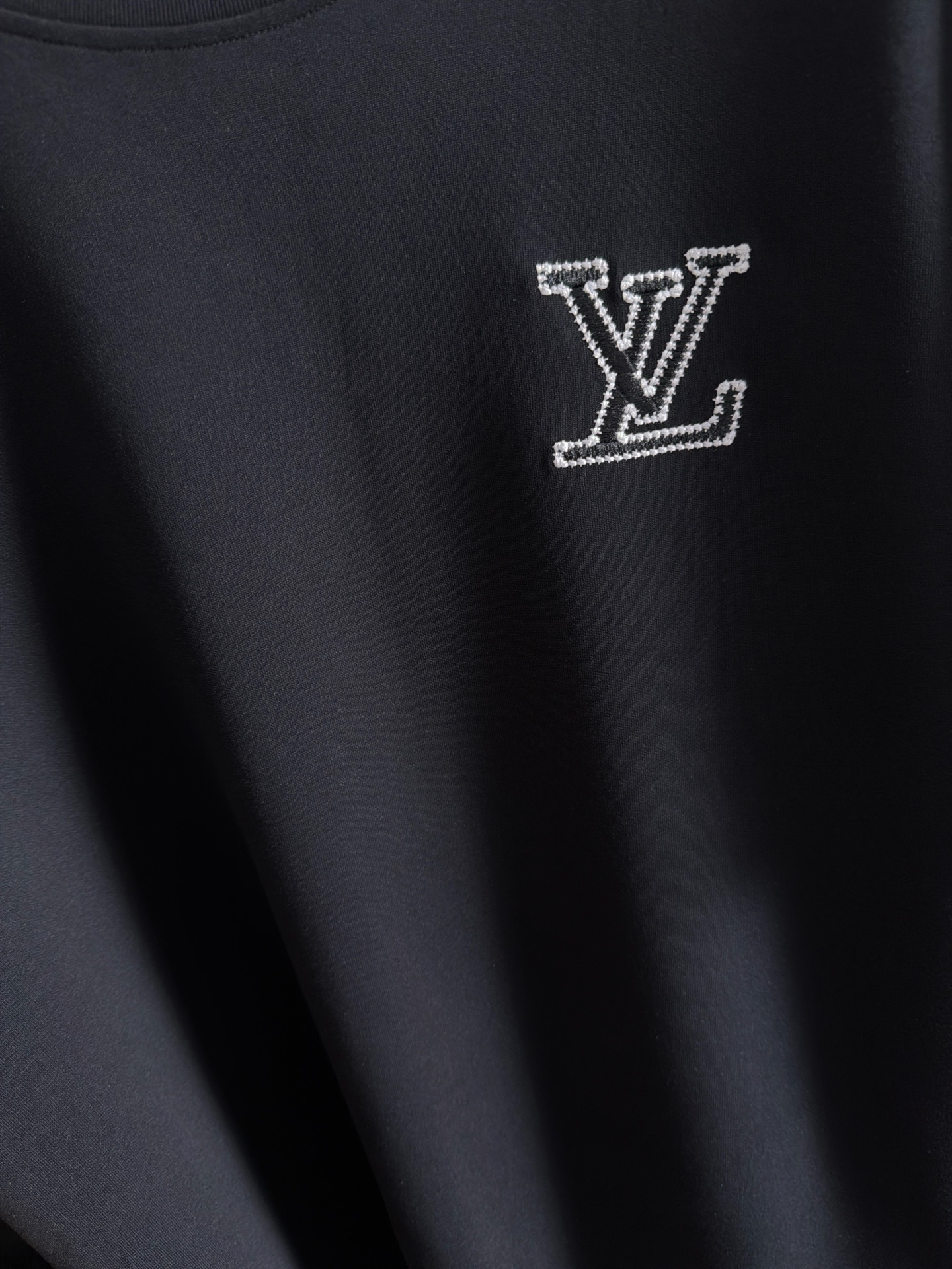 【LOUIS VUITTON】半袖T シャツショートパンツ セットアップ