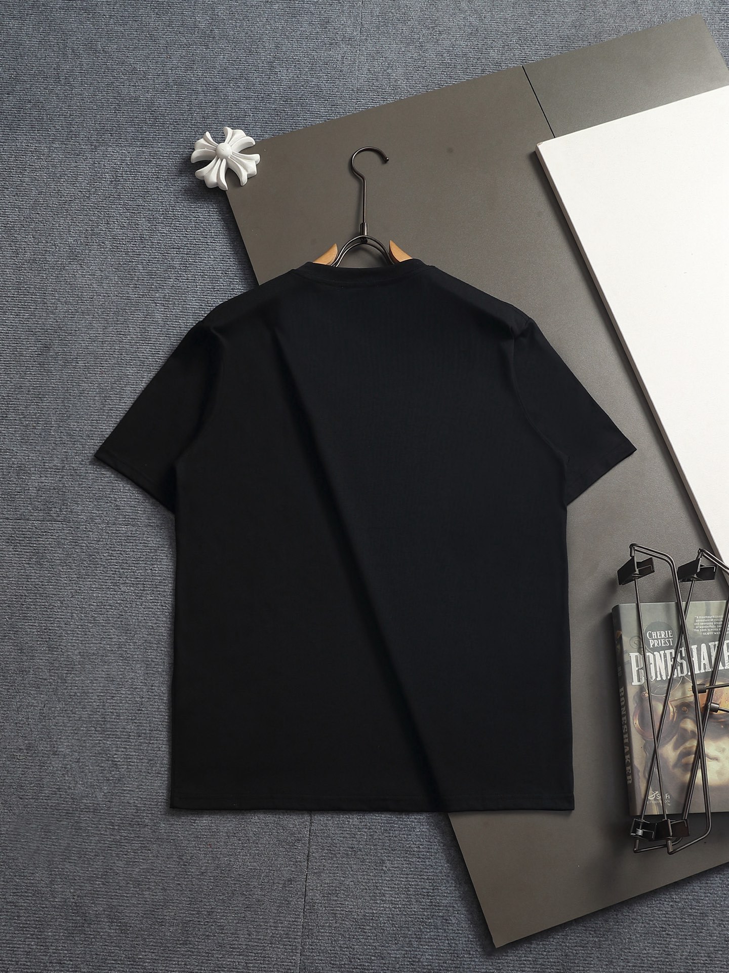 【LOEWE】半袖 T シャツ